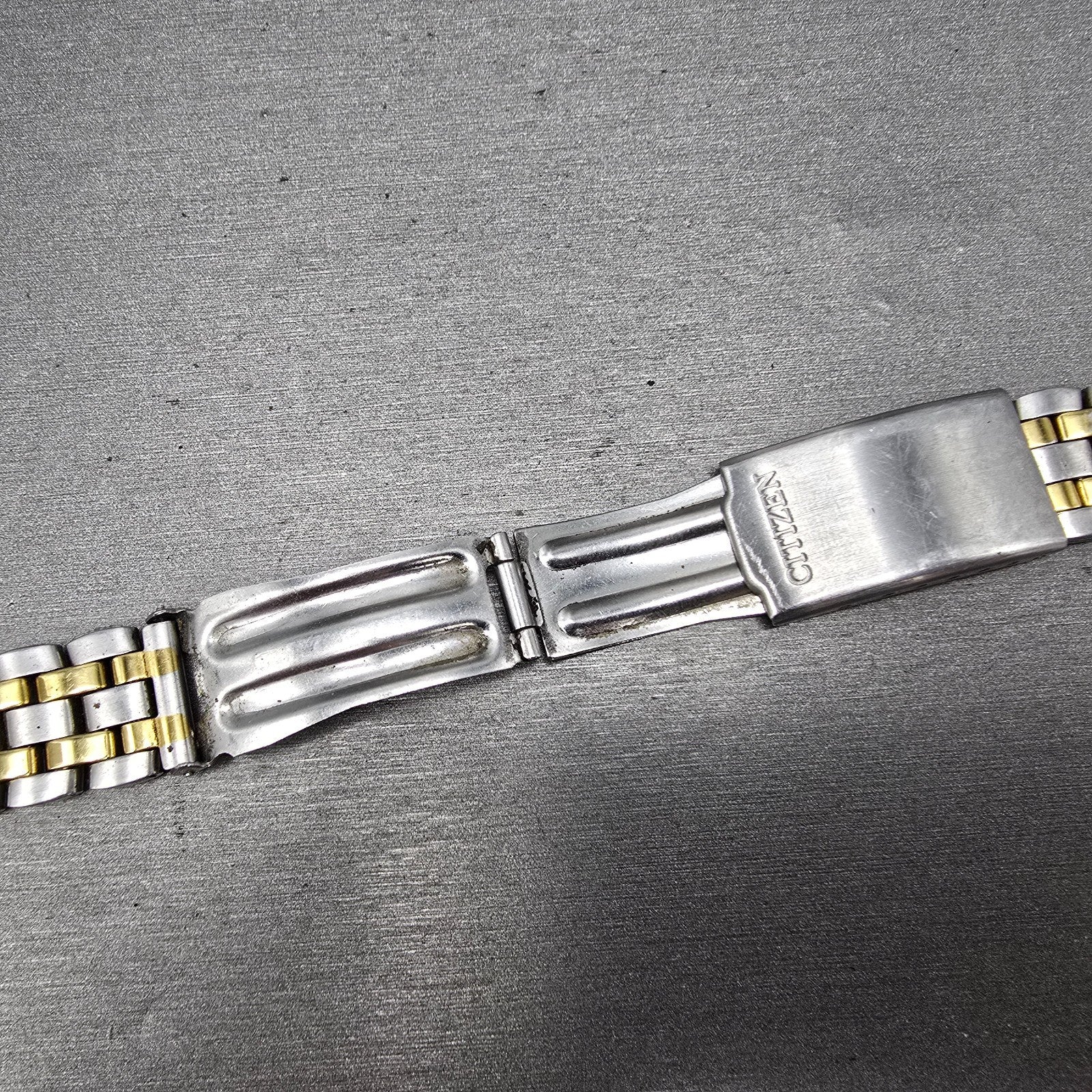 Citizen Bracelet 18mm Stainless Steel Two Tone Tri Folding Clasp VTG READ!!!!!!!7