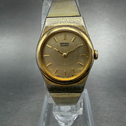 Seiko Watch Women 20mm Gold Dial Gold Tone Round 1400-0039 New Battery Vintage H0
