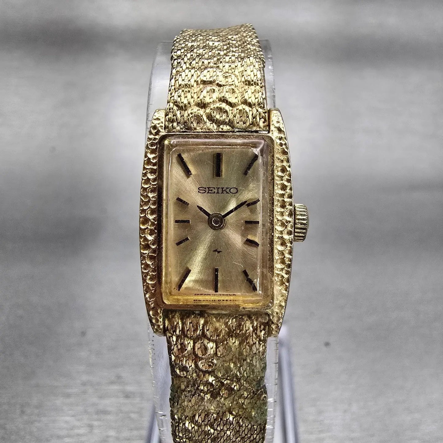Seiko Watch Women 15mm Gold Dial Gold Tone Rectangle 11-3189 Vintage Works0