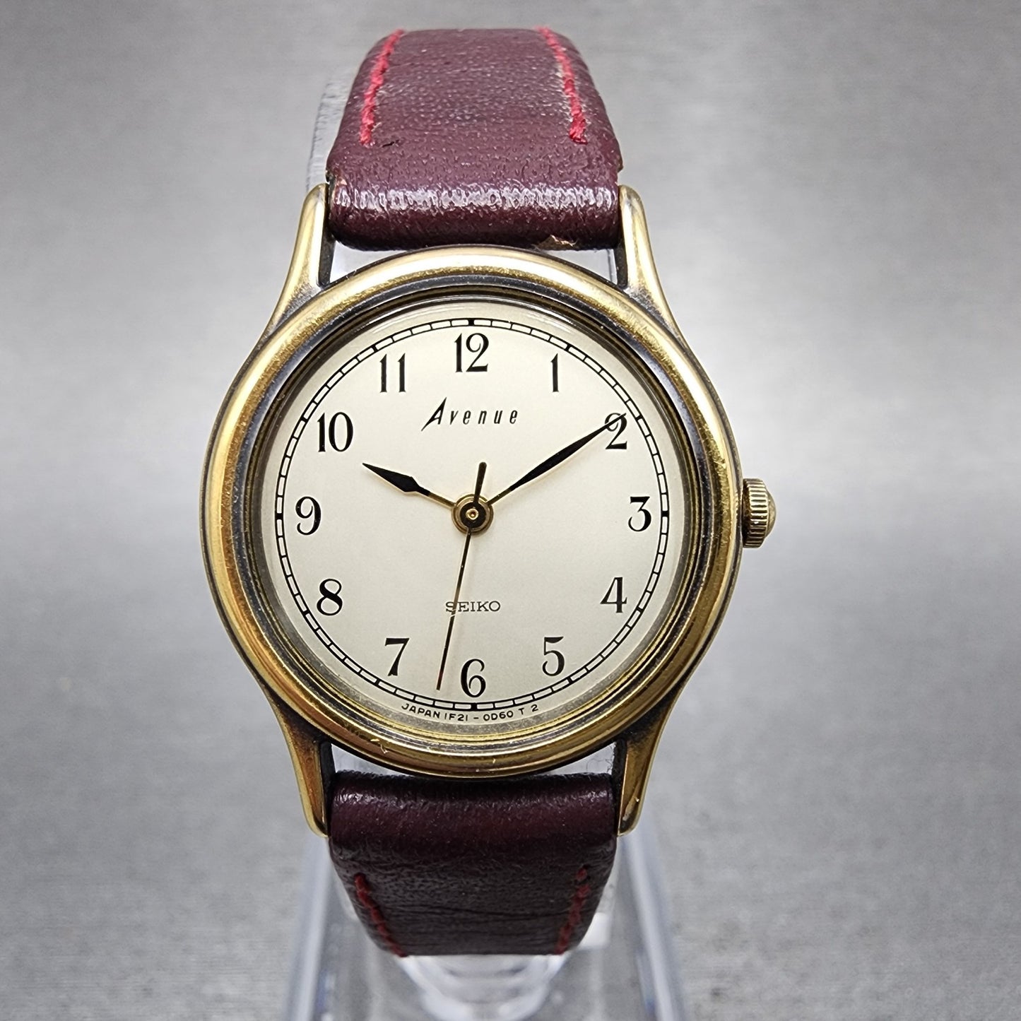 Seiko Avenue Watch Women 23mm Silver Dial Bronze Tone 1f210c30 New Battery0