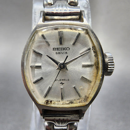 Seiko Salvia Watch Women 17mm White Dial Silver Tone Rectangle Manual Wind Runs1