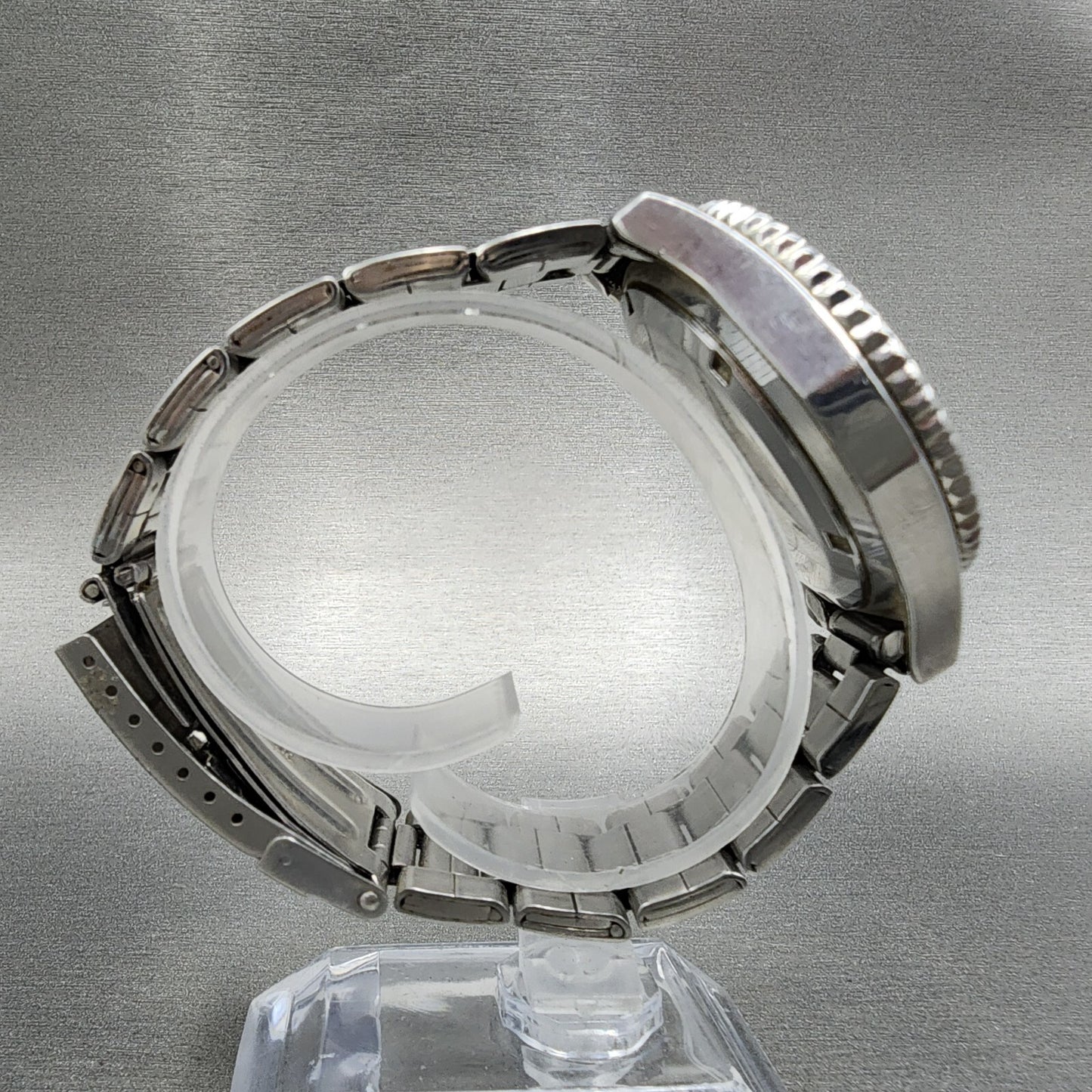 Wenger Swiss Military Dive Watch Men 39mm Silver Dial Steel Date Round New Batt