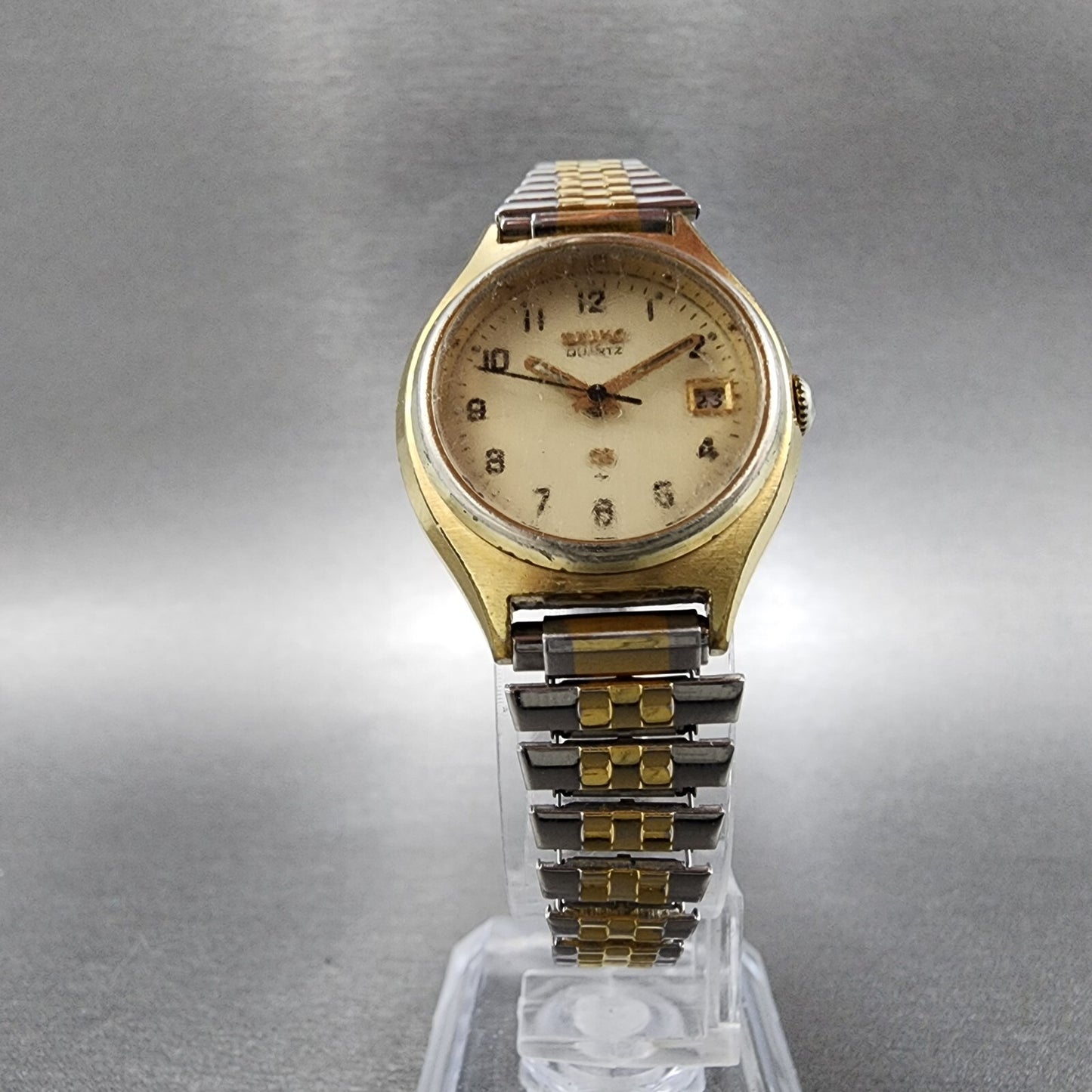 Seiko SQ Watch Women 25mm Champagne Dial Gold Tone Date Round 2622-0119 New Bat