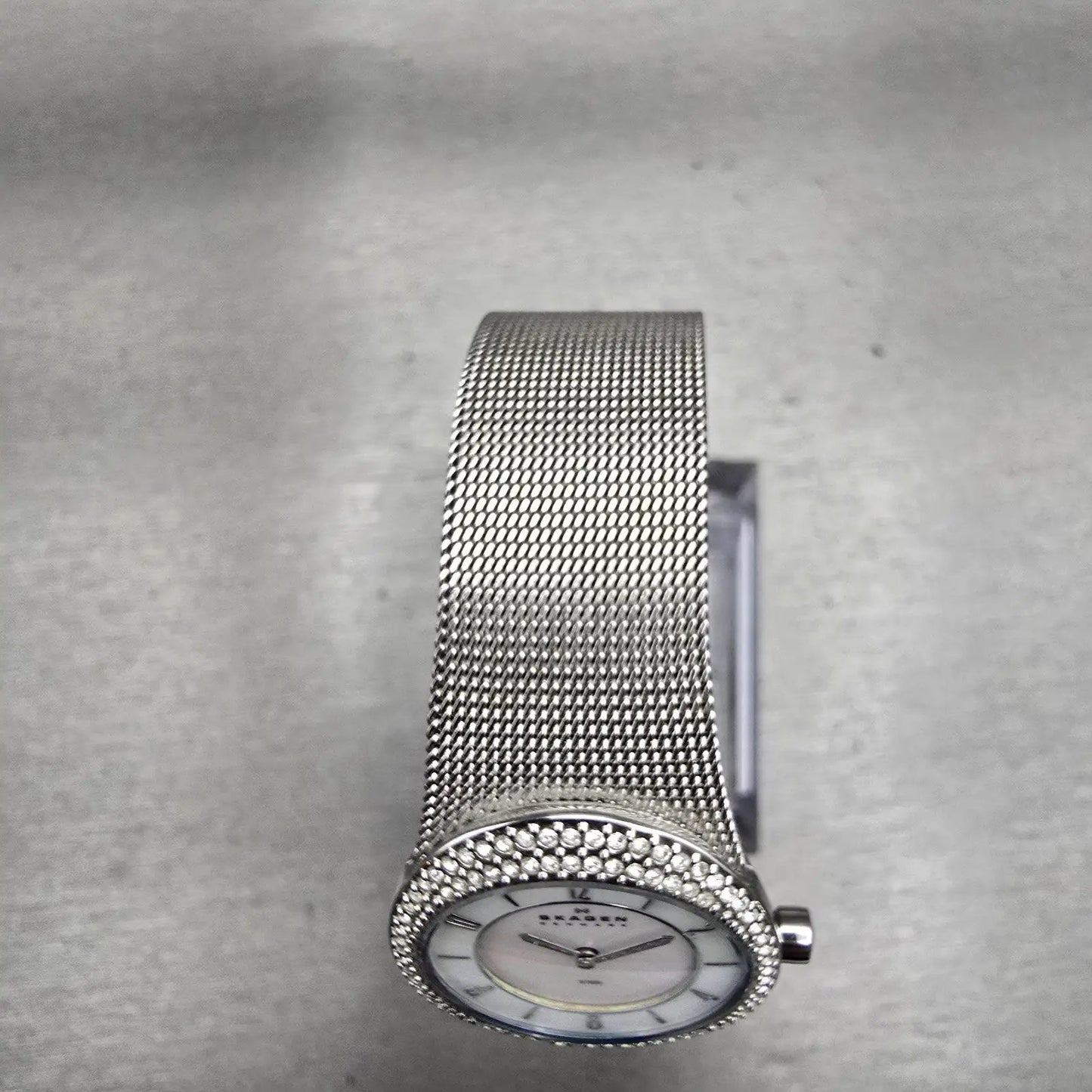 Skagen Steel Watch Women 26mm MOP Dial Silver Tone Gemmed 566XSSS New Battery4