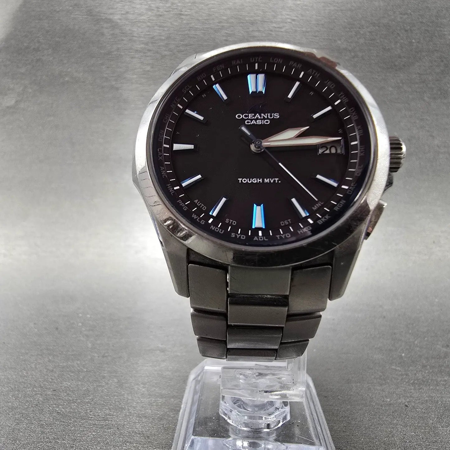 Casio Oceanus OCW-S100 Watch Men 40mm Black Dial Titanium Date Solar Round Runs5
