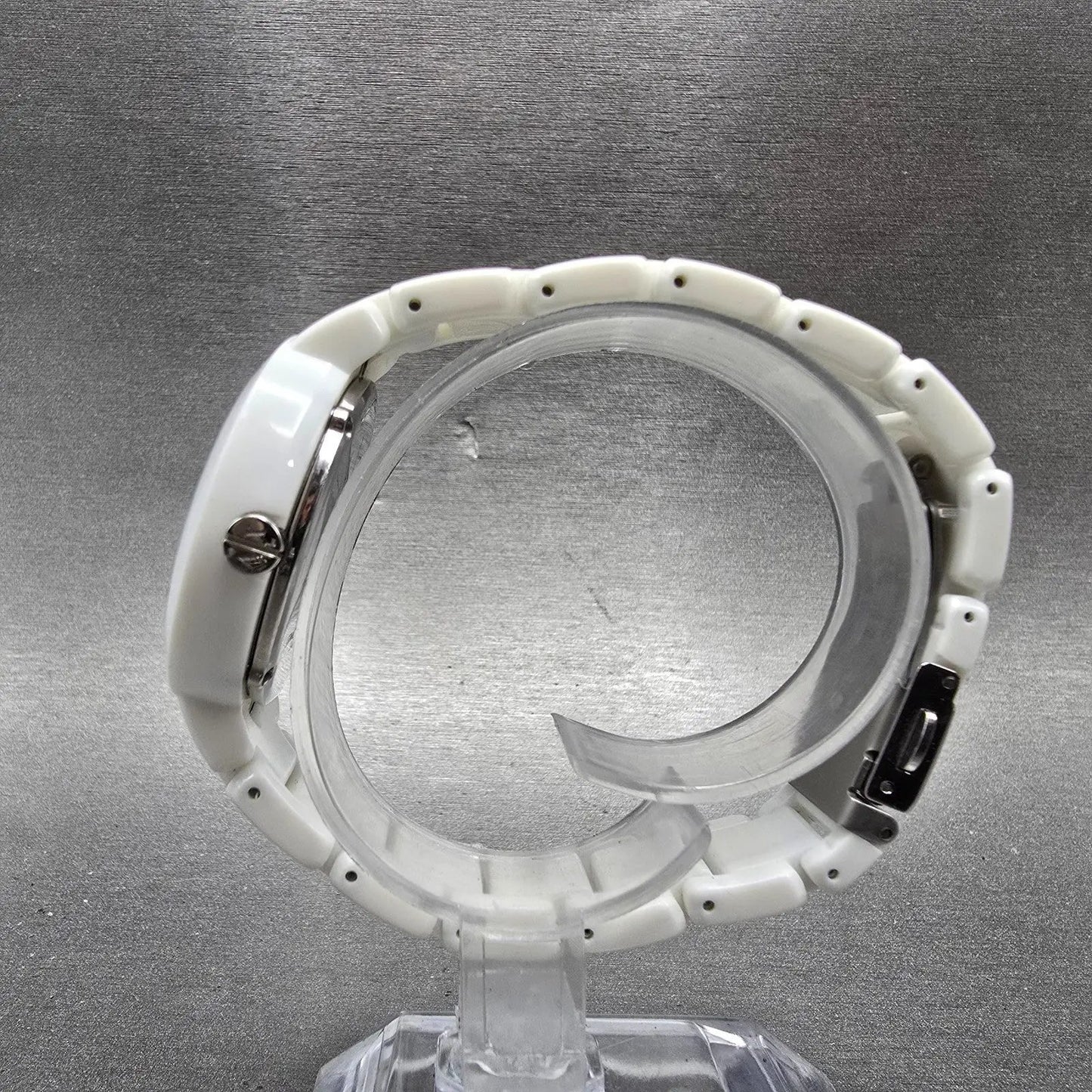 Armani Exchange Watch Women 34mm White Dial White Tone Round AX4055 New Battery6
