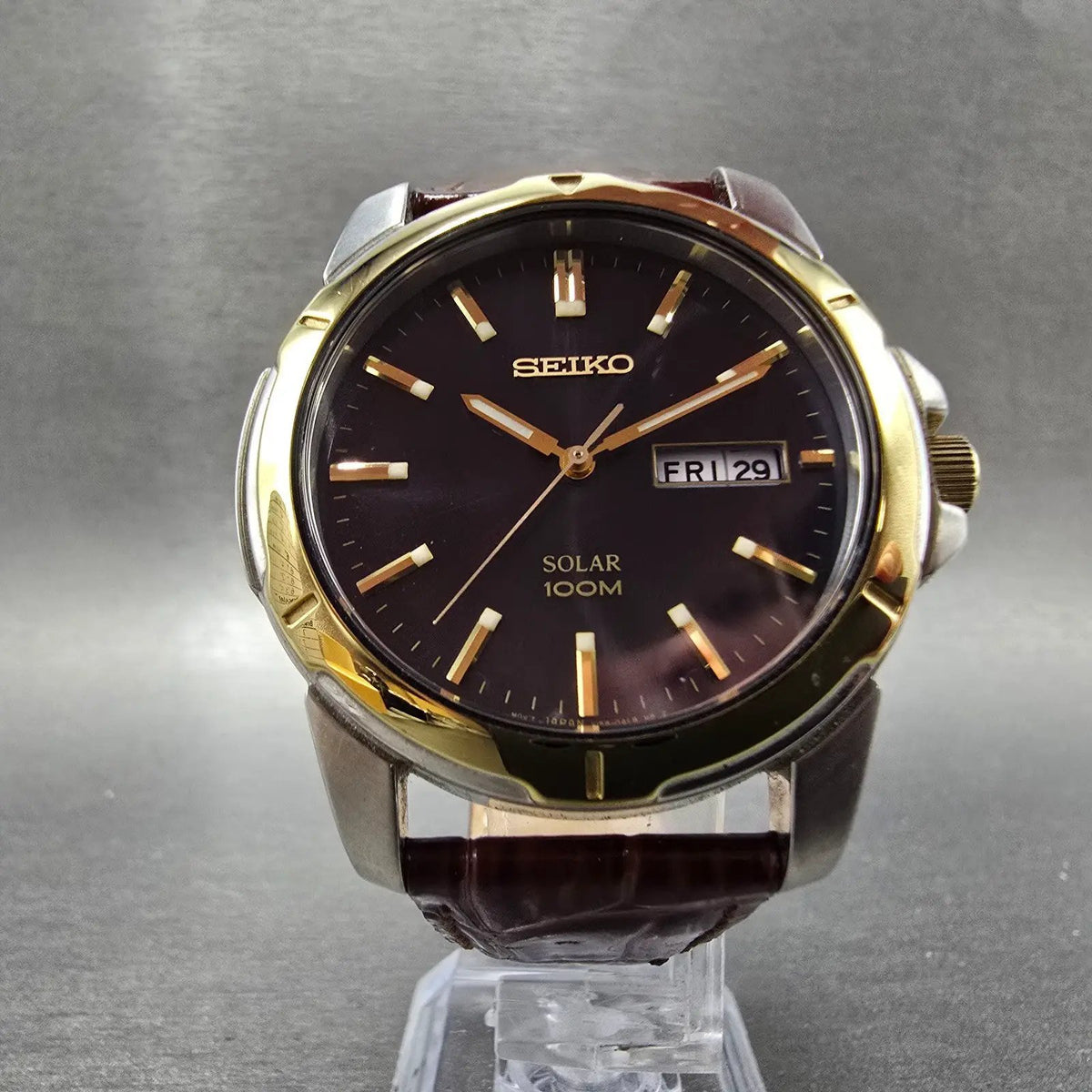 Seiko Solar Watch Men 39mm Blue Dial Two Tone Daydate Round V158-0AD0 Runs JP15