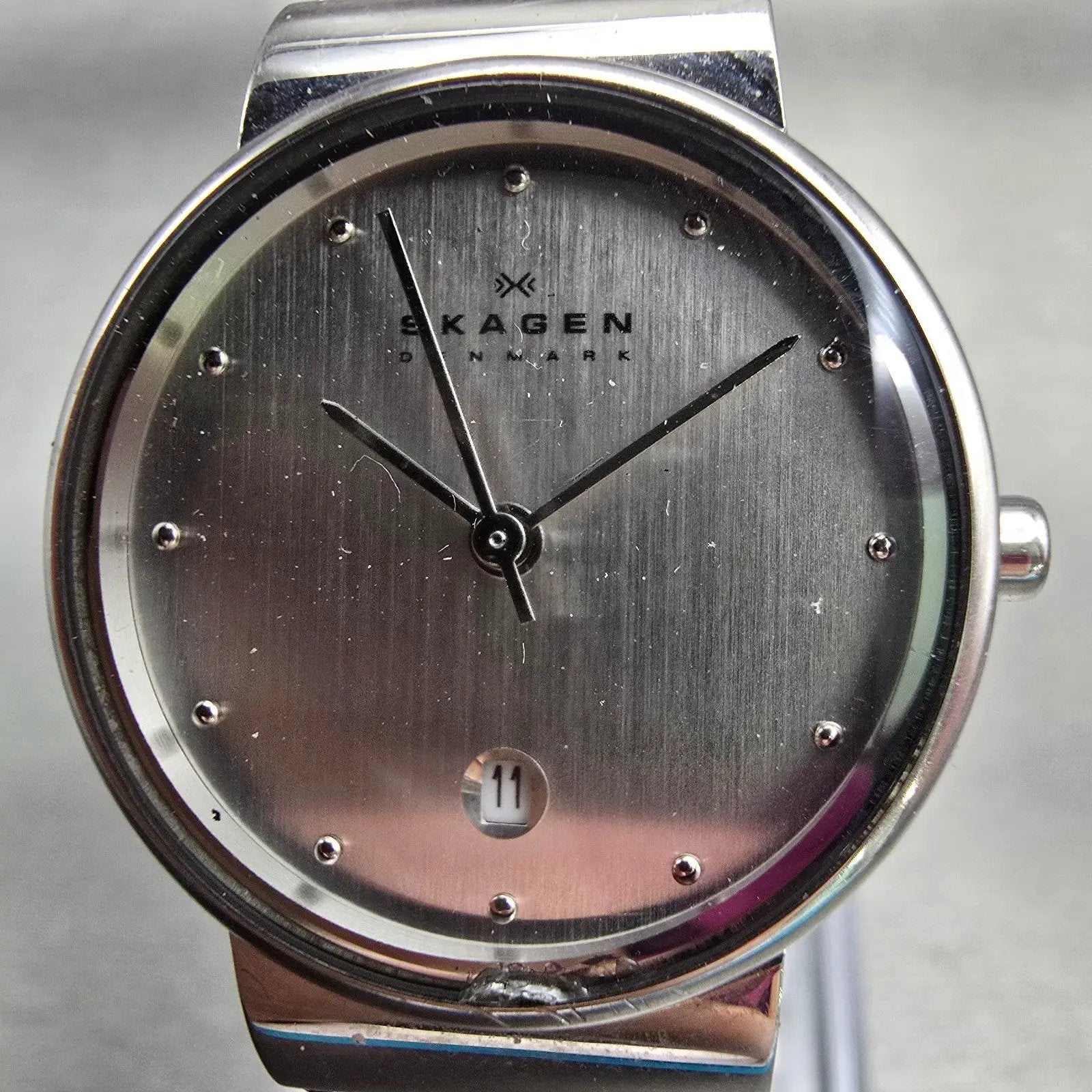 Skagen Watch Women 26mm Silver Dial Silver Tone Date Round  355SSS1 New Battery1