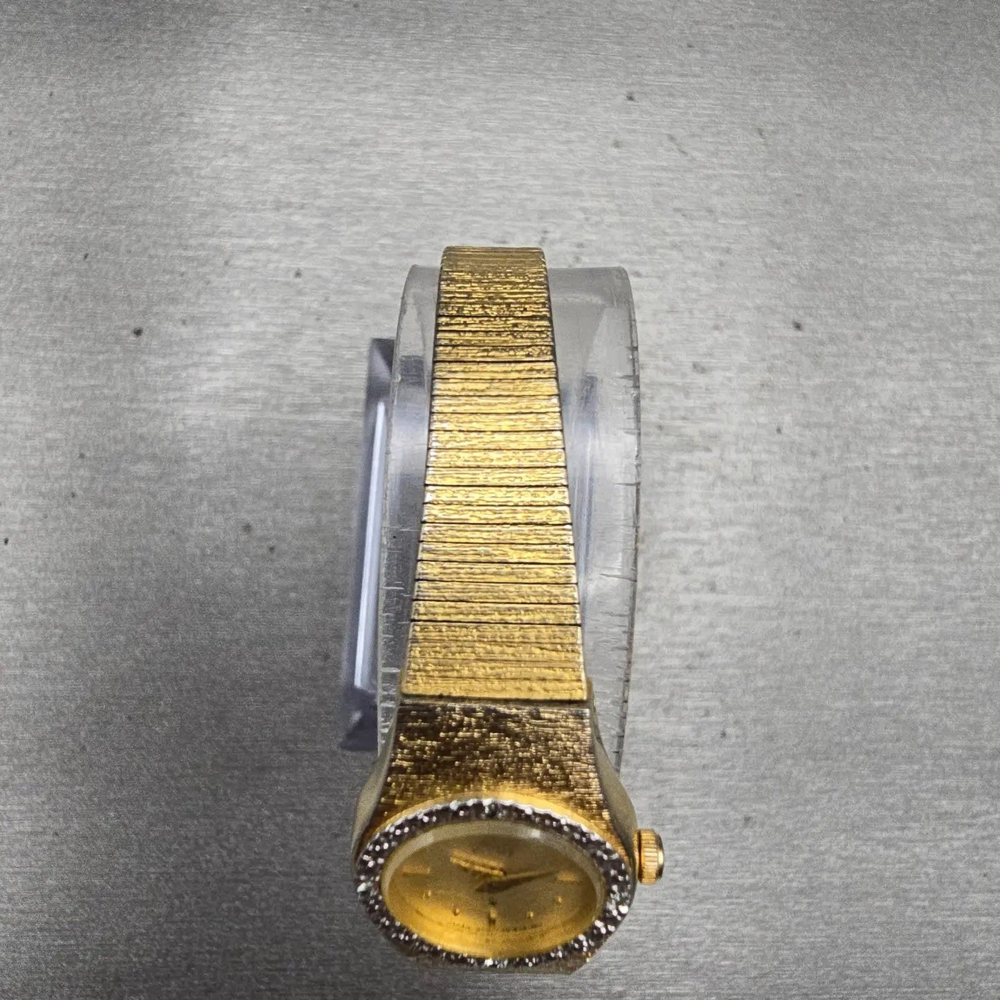 Citizen CQ Watch Women 17mm Gold Dial Gold Tone Gemmed 3220-324196 New Battery4