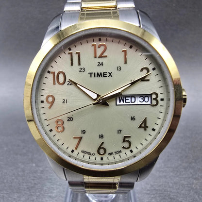 Timex South Street Sport Watch Men 36mm Silver Dial Two Tone Daydate New Batt 890
