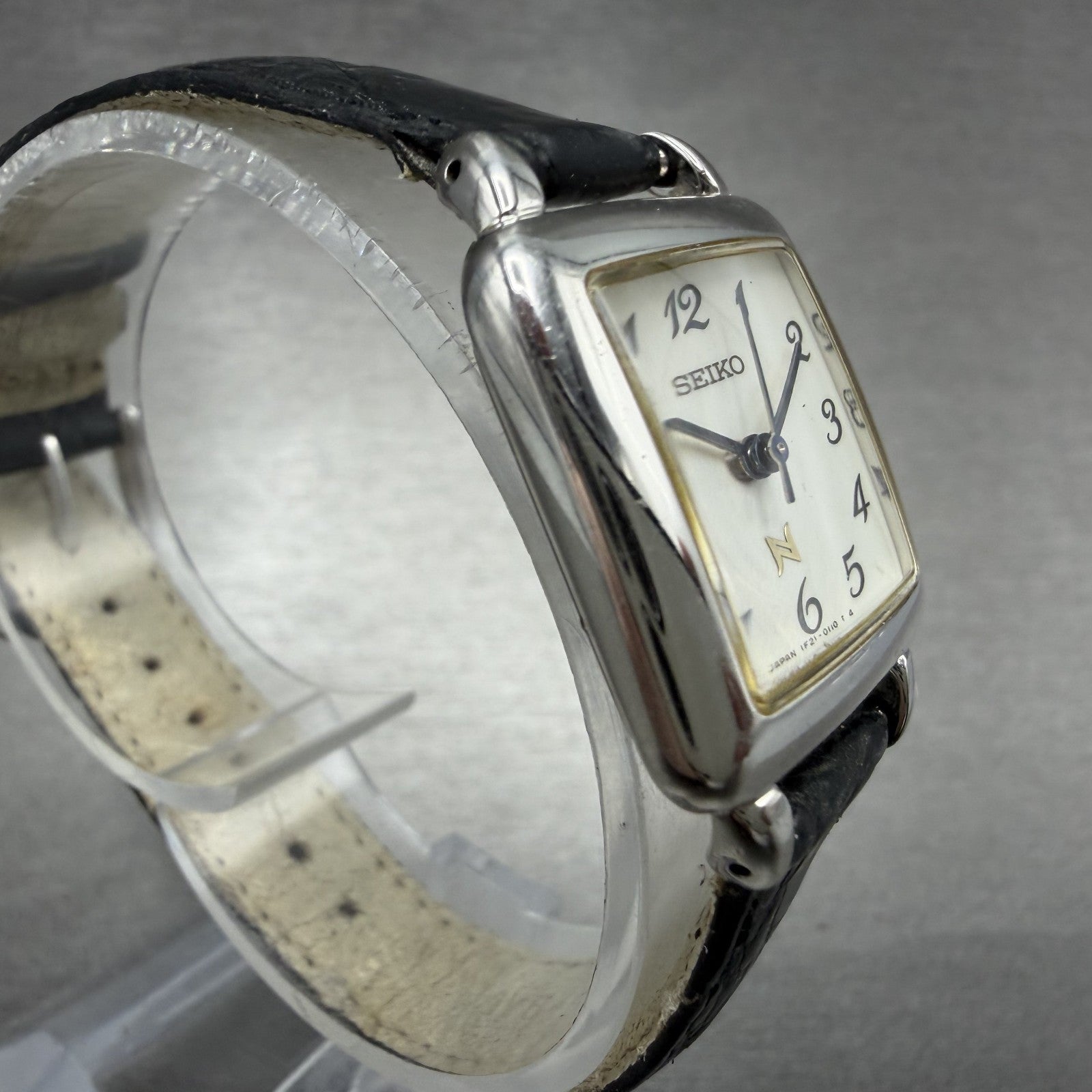 Seiko Noie Watch Women 23mm White Dial Silver Tone Square 1F21-5020 New Battery3