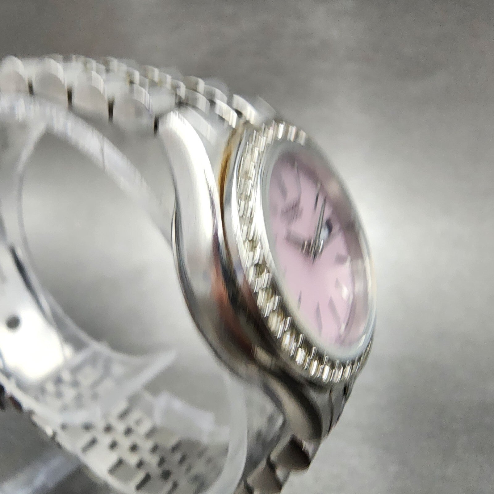 Citizen EcoDrive Watch Women 25mm Pink Dial Steel Daydate Round Runs3