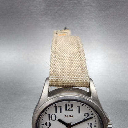 Seiko ALBA Watch Women 27mm Silver Dial Titanium Round V5010DL0 New Battery4