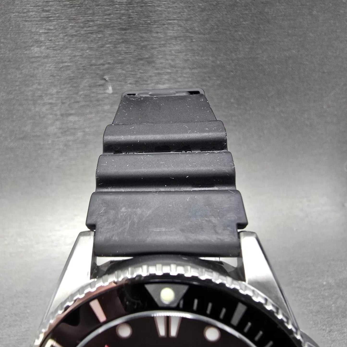 Casio Duro Dive Watch Men 44mm Black Dial Silver Tone Date Round MDV-106 NewBatL4