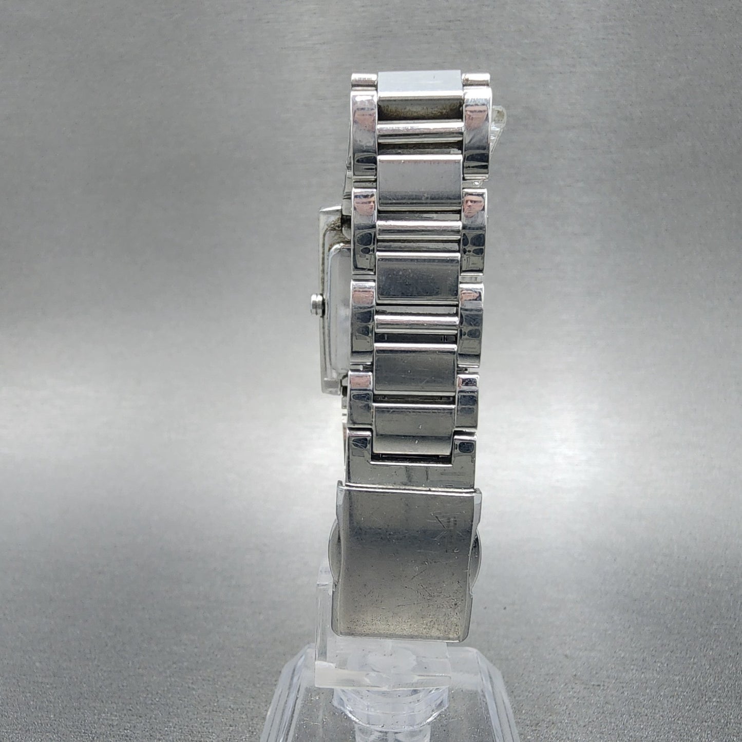 Seiko Lukia Tank Watch Women 24mm Silver Dial Silver Tone 7n820dk0 New Battery7