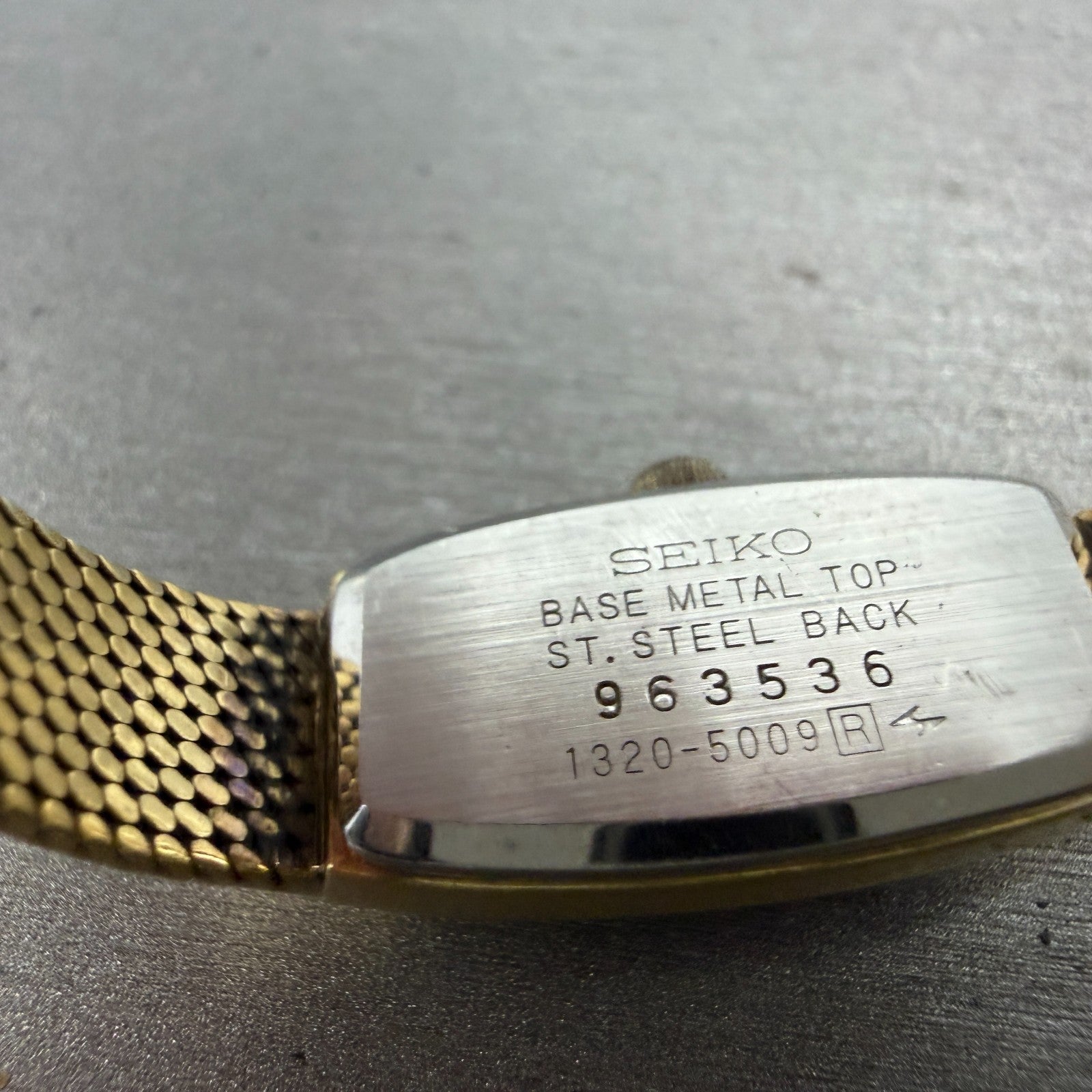 Seiko Tank Watch Women 13mm Brown Dial Gold Tone Oval 1320-5009 New Battery ABC9