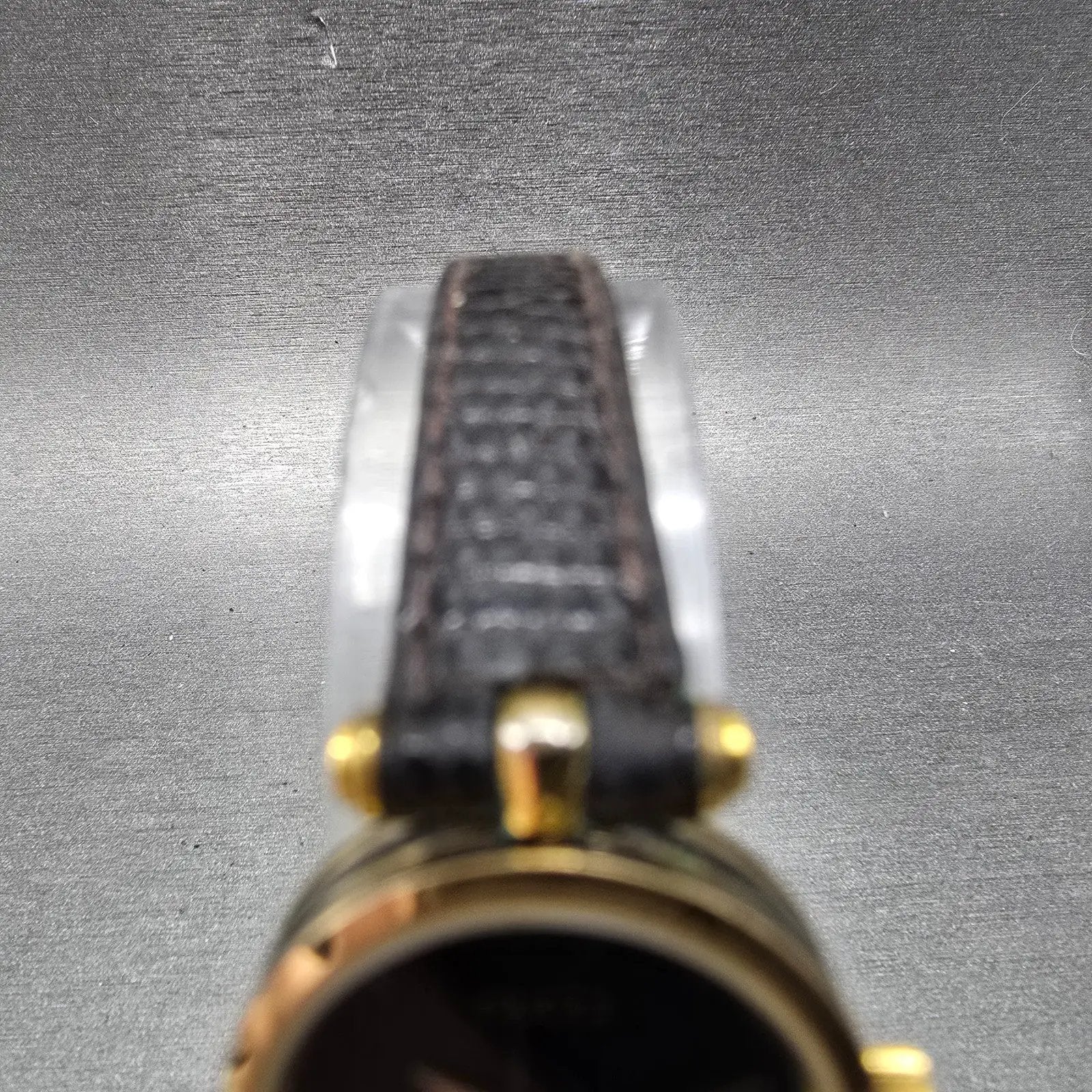 Gucci 2000L Watch Women 22mm Black Dial Gold Plated Round New Battery VTG BQWE4