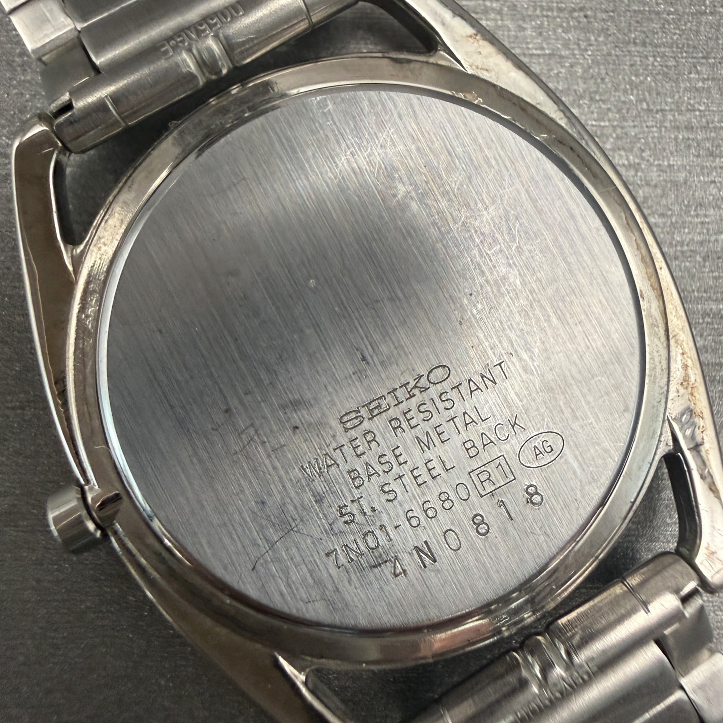 Seiko Avenue Watch Men 32mm White Dial Silver Tone Round 7N01-6680 New Battery10