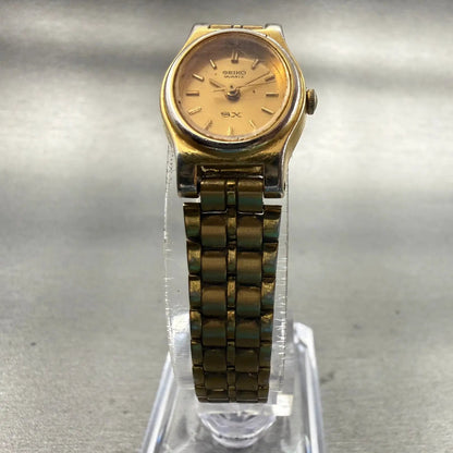 Seiko SX Watch Women 17mm Gold Dial Two Tone Oval V401-5101 New Battery Vintage5