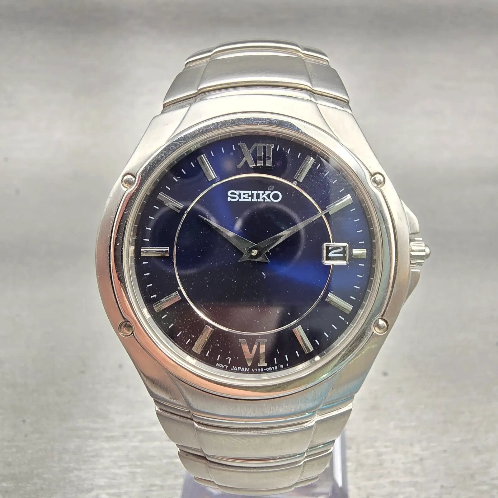 Seiko Watch Men 35mm Blue Dial Silver Tone Date Round V739-0B30 New Battery0