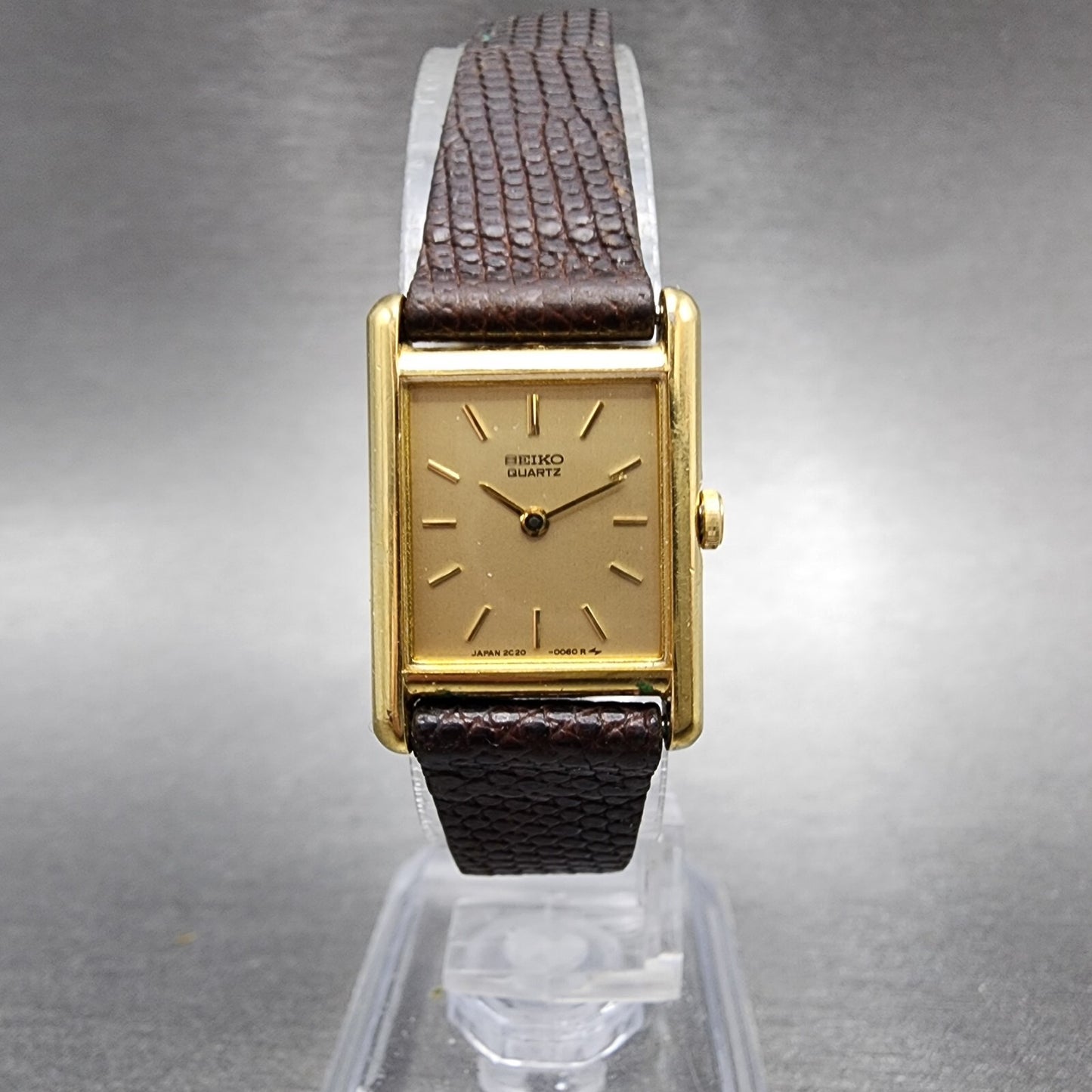 Seiko Tank Watch Women 18mm Gold Dial Gold Tone Rectangle 2C205019 New Battery0