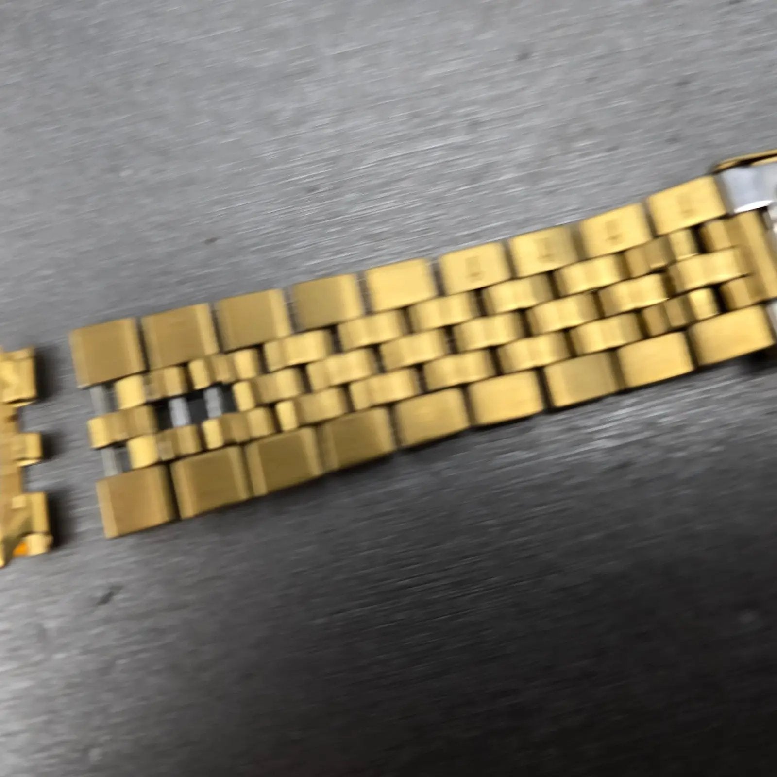 Bulova Bracelet Gold Tone 19mm Stainless Steel Y10 READ!!!!!!! Tri Folding Clasp11