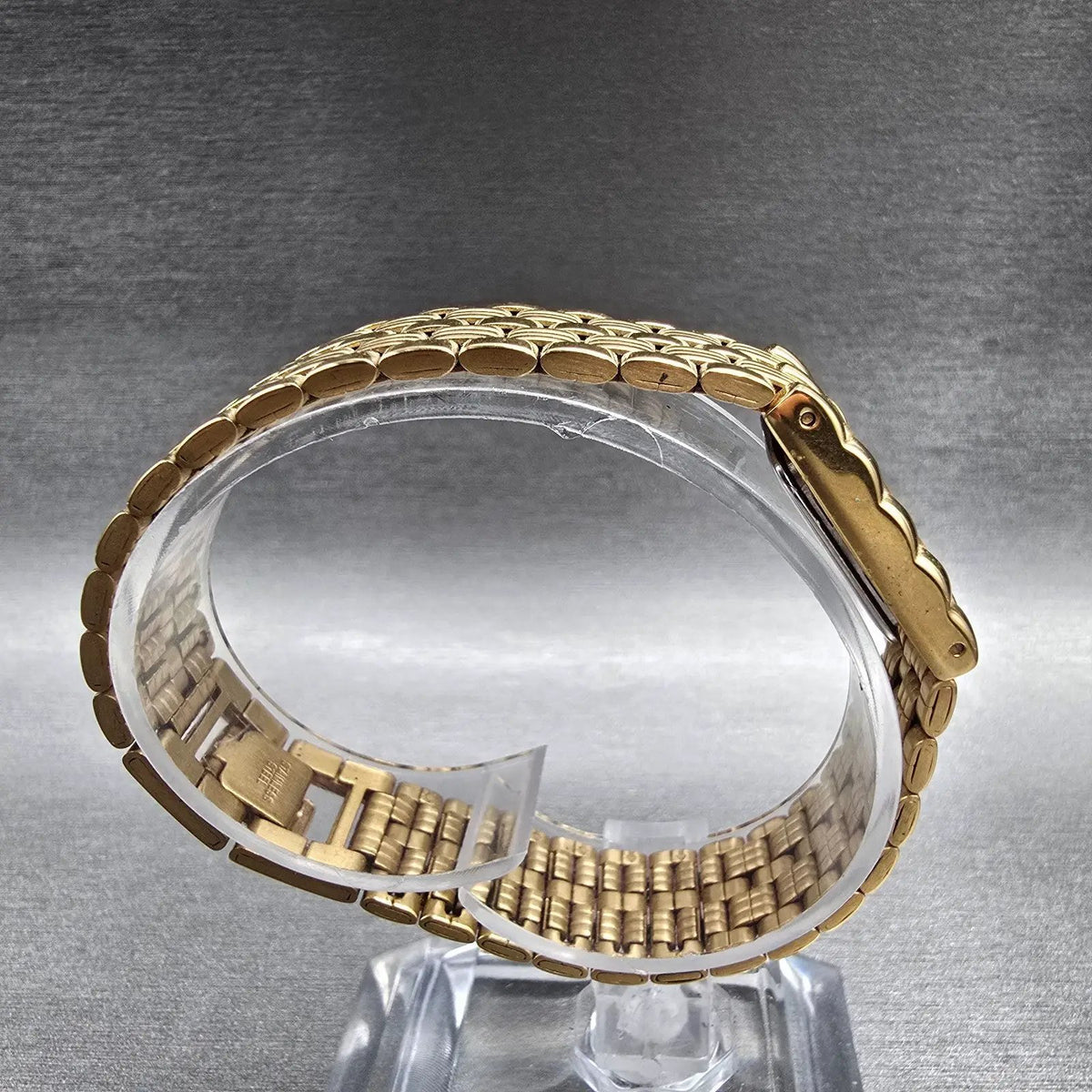 Bulova Tank Watch Women 14mm Gold Dial Gold Tone Rectangle 97P13 New Battery8