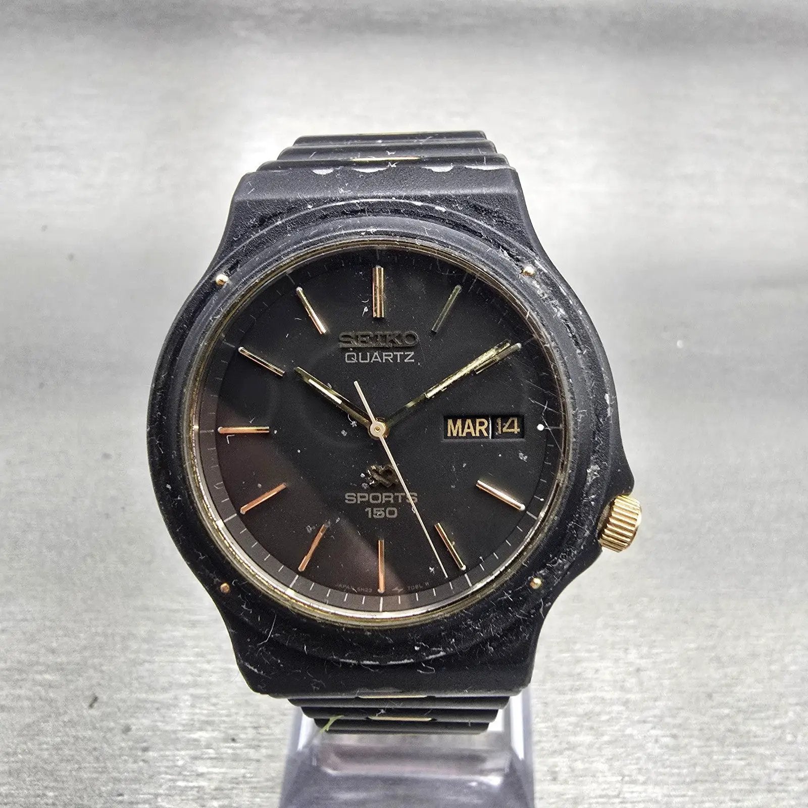 Seiko Sports 150 Watch Men 37mm Black Dial Black Tone Daydate 5H23-7029 New Batt0