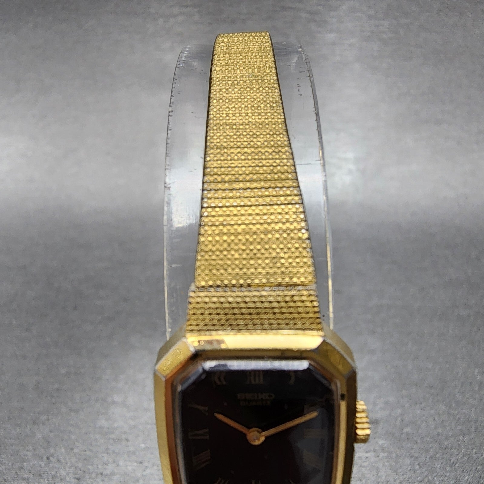 Seiko Watch Women 17mm Black Dial Gold Tone Octagon 4N005139 New Battery4
