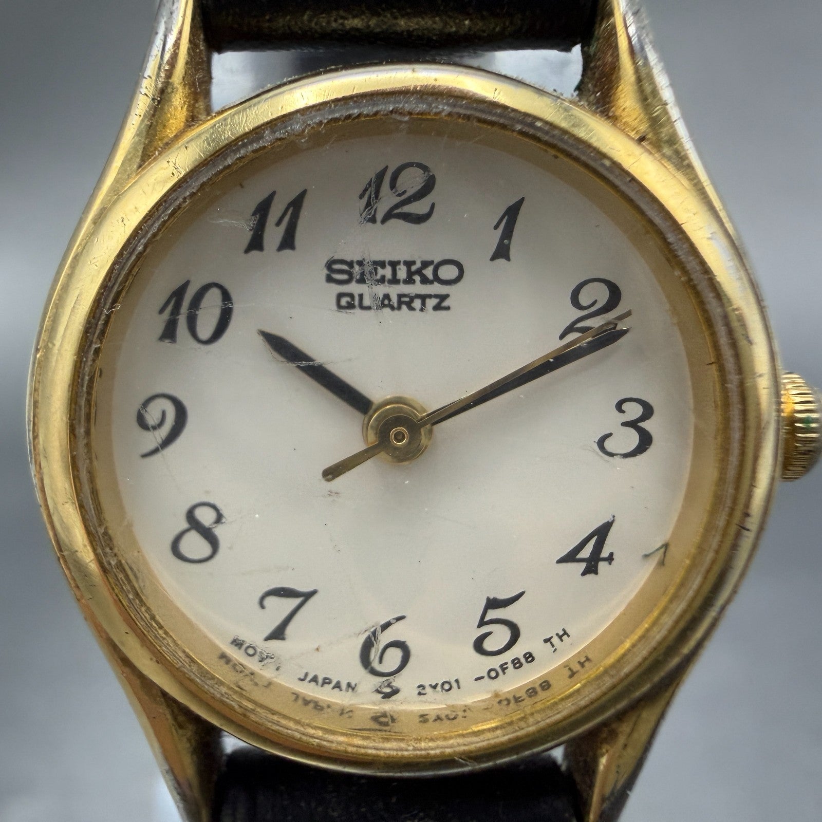 Seiko Watch Women 20mm White Dial Gold Tone Round 2Y01-0A19 New Battery VintageM1