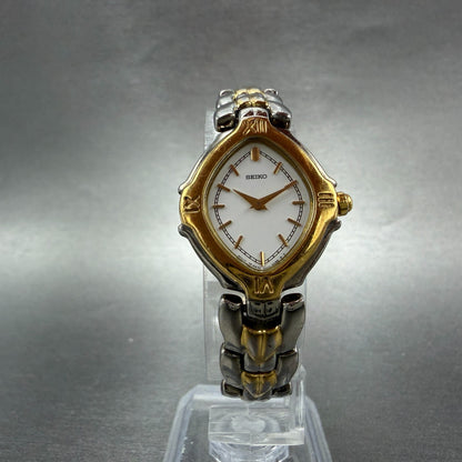 Seiko Watch Women 22mm White Dial Two Tone Oval 1n00-6e99 New Battery Vintage 6Y5