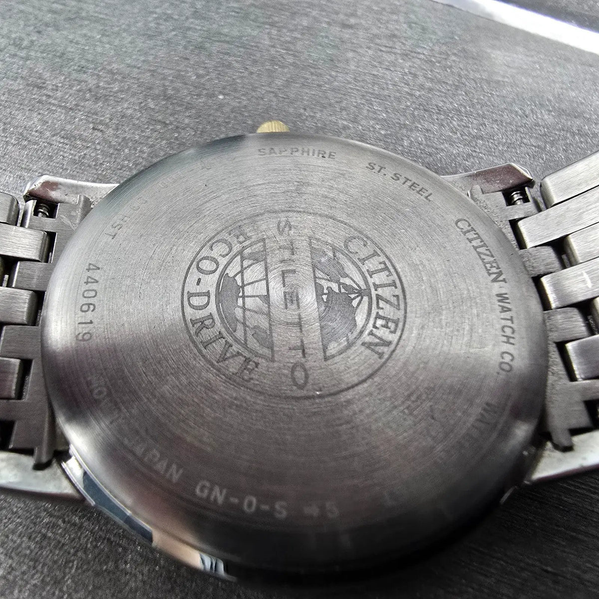 Citizen Eco-Drive Stiletto Watch Men 35mm White Dial Two Tone Round Runs WBox10