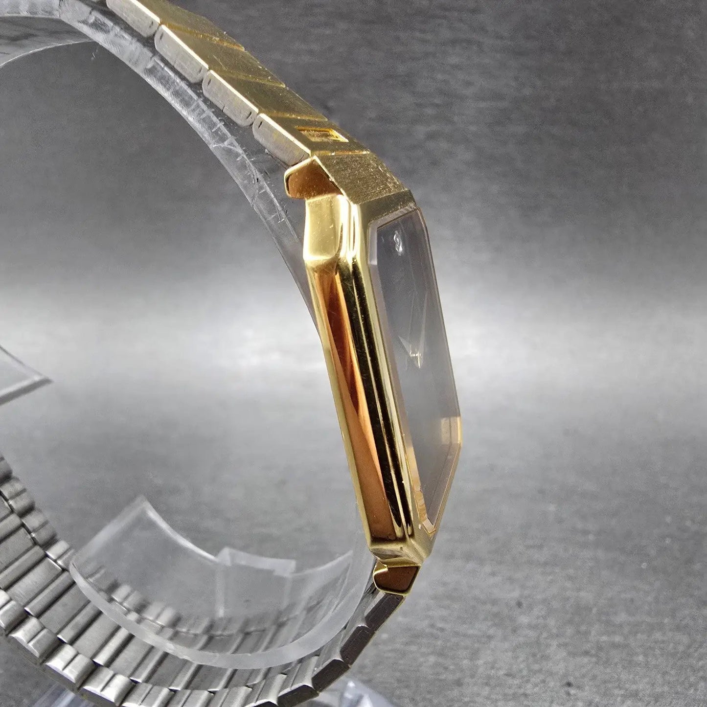 Seiko Tank Watch Men 27mm Balck Dial Gold Tone Rectangle 5Y30 PARTS NO CASE BACK4