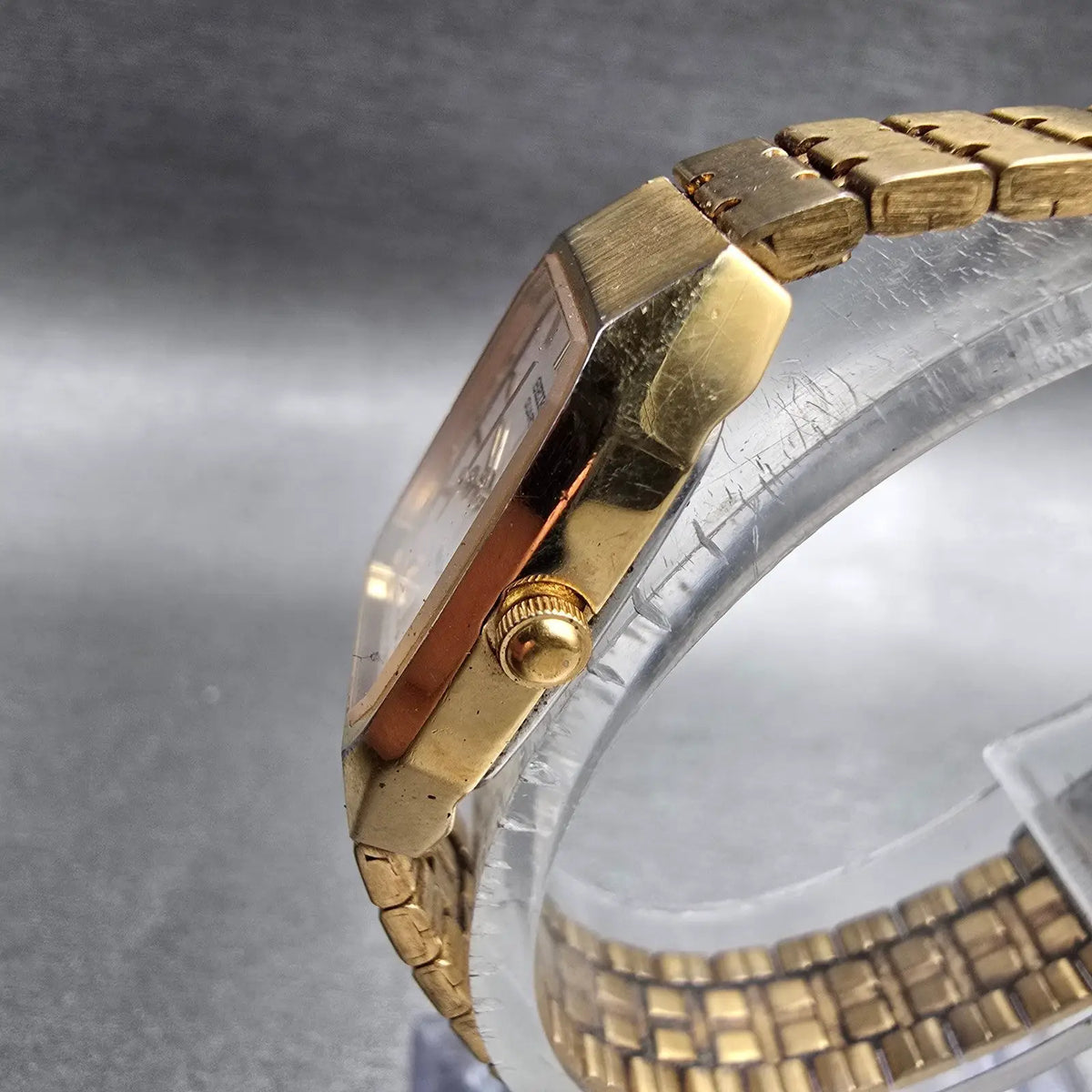 Seiko SX Tank Watch Women 17mm White Dial Gold Rectangle 2Y01-5D20 New Battery2