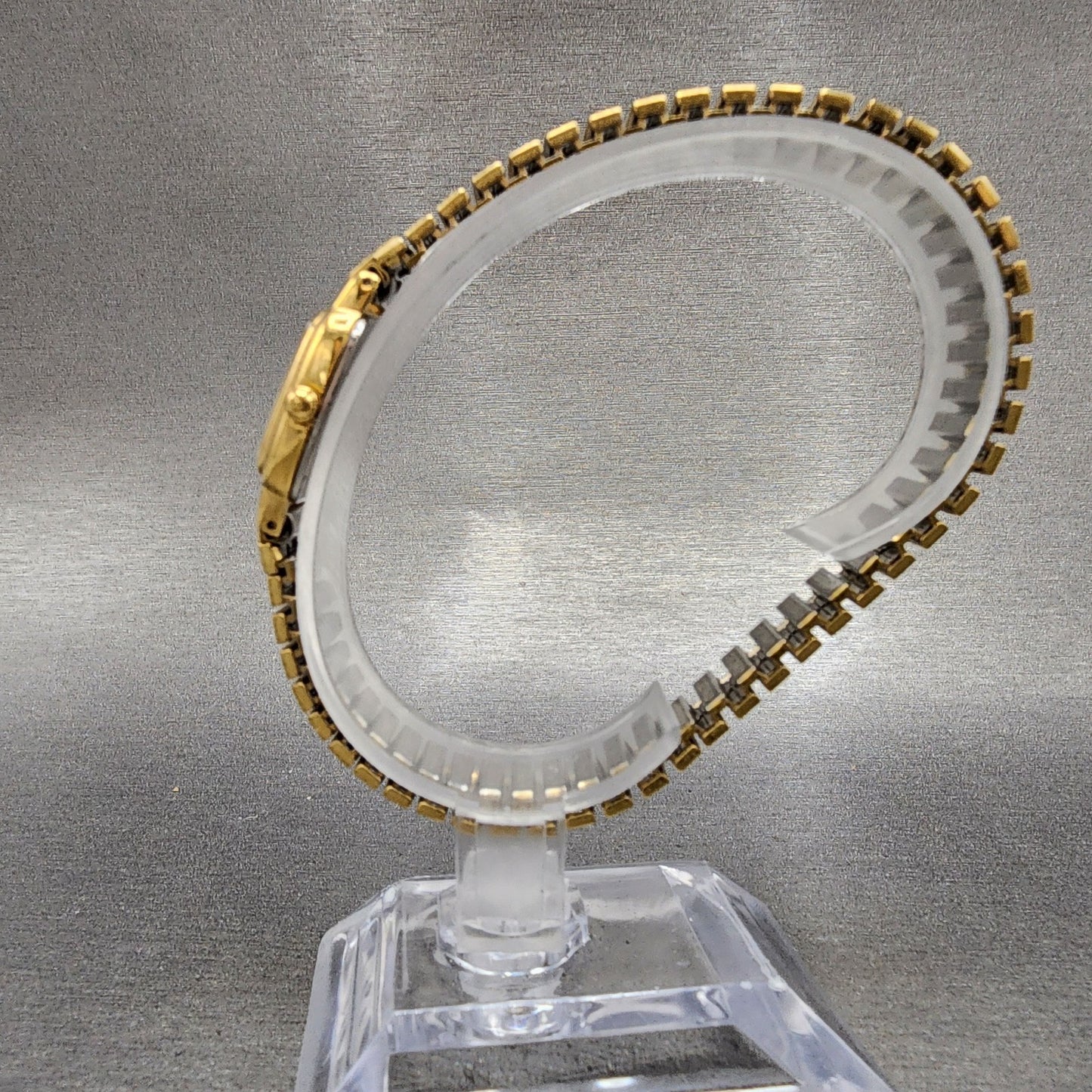 Seiko Watch Women 18mm White Dial Gold Tone Rectangle 1N005K29 New Battery5