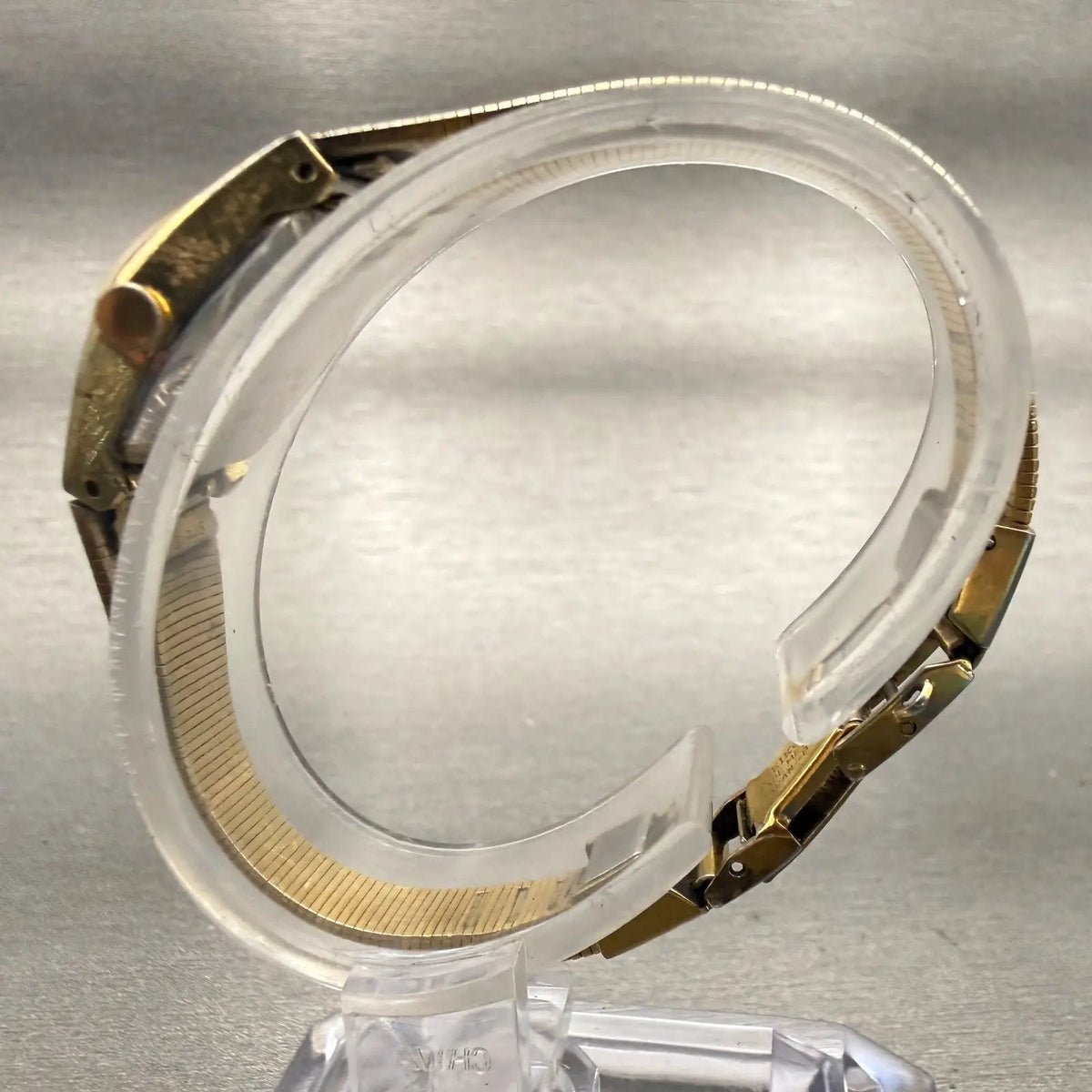 48304711