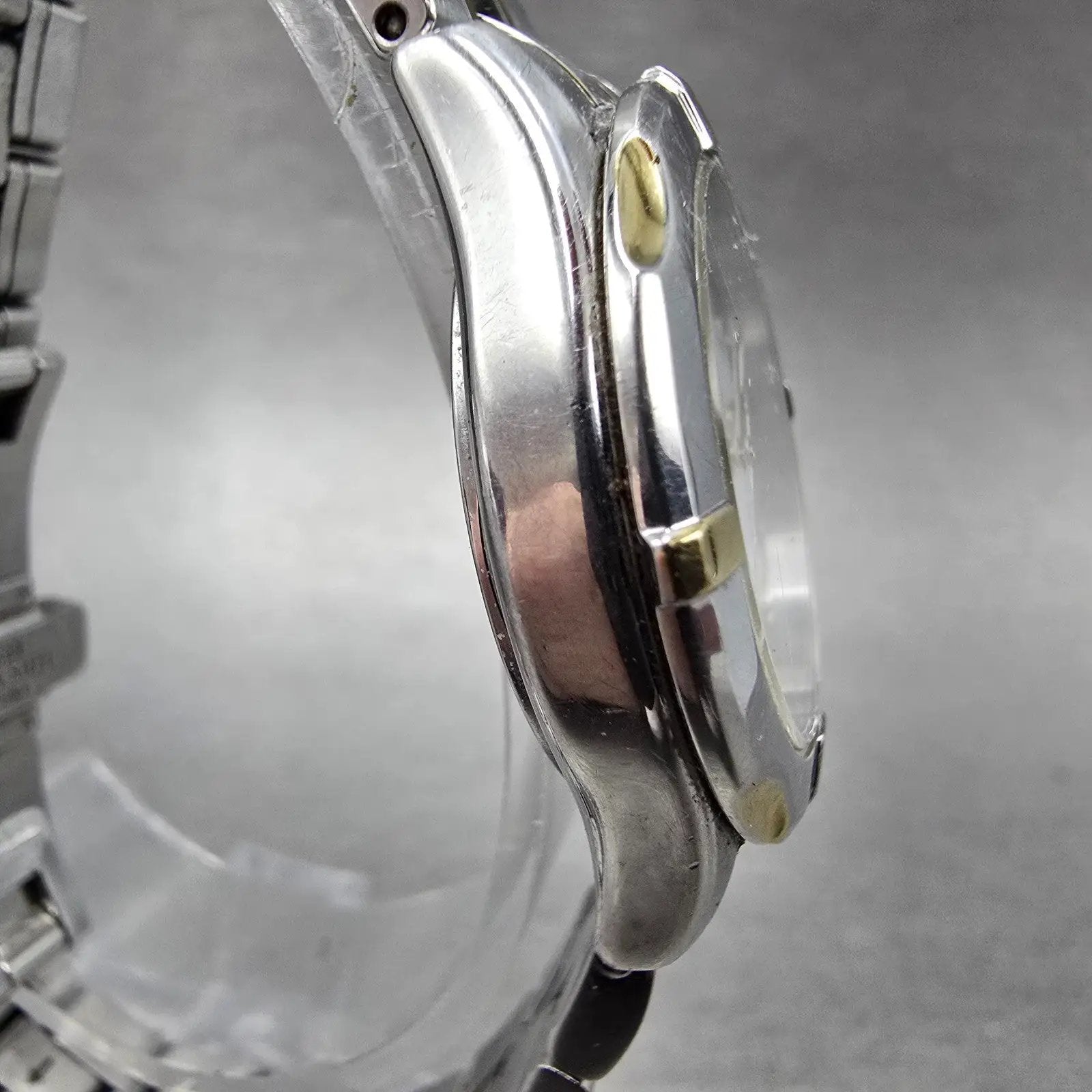 Citizen Eco-Drive Watch Women 29mm White Dial Two Tone Date Runs3
