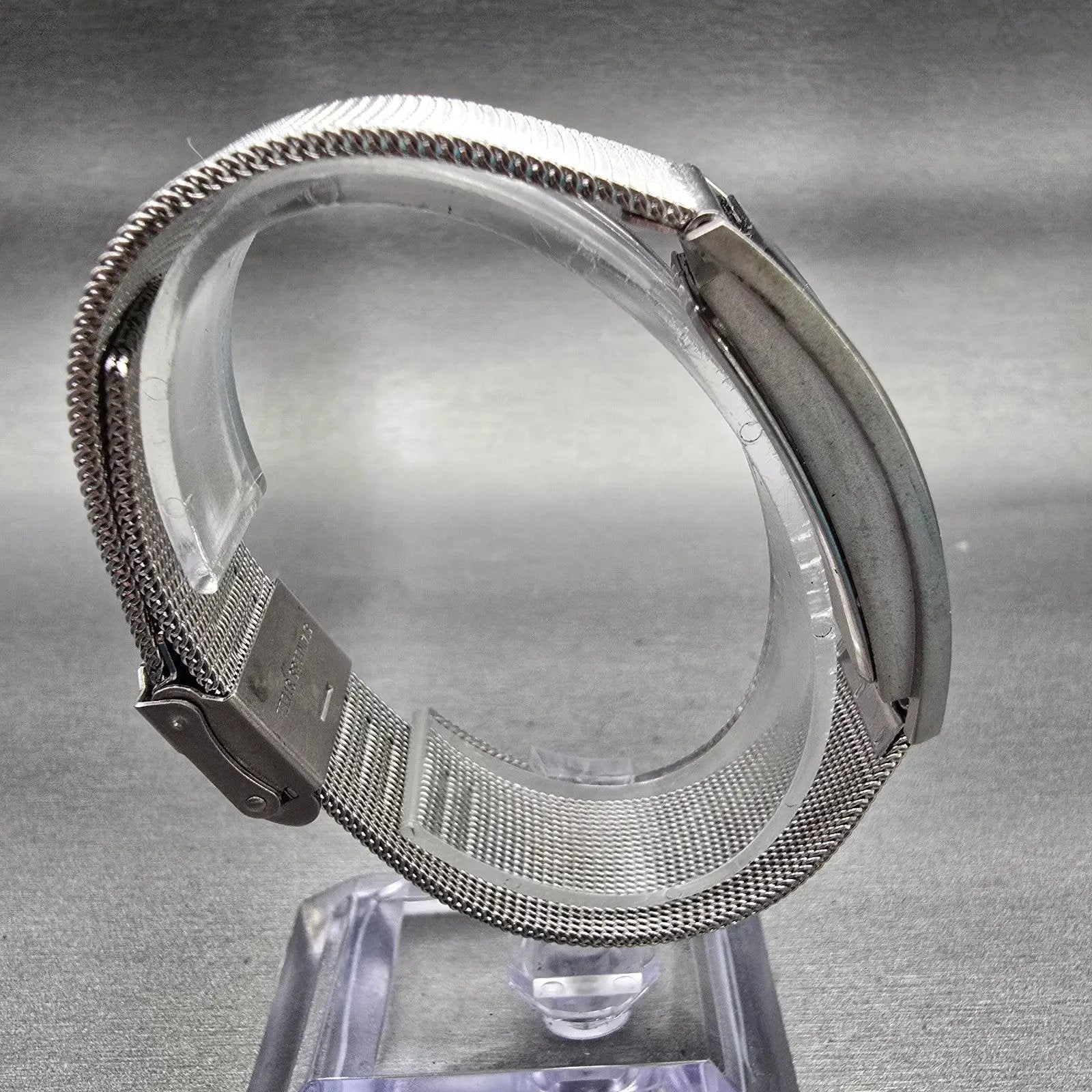 Skagen Denmark Watch Women 20mm Silver Dial Two Tone Rectangle 2SSS New Battery8