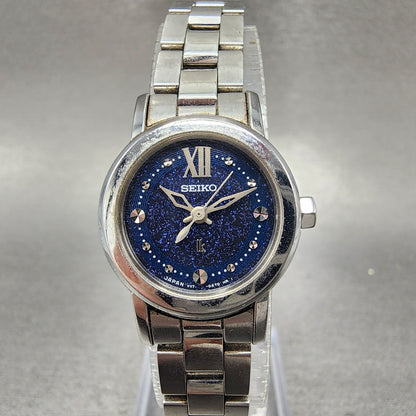 Seiko Solar Lukia Watch 22mm Women Blue Dial Steel Round V1170AK0 Runs0