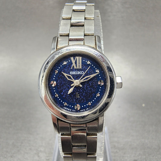 Seiko Solar Lukia Watch 22mm Women Blue Dial Steel Round V1170AK0 Runs0