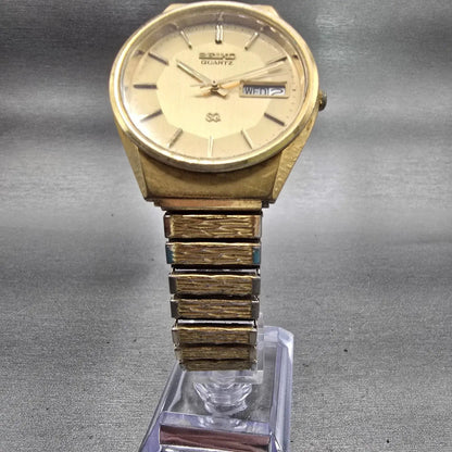 Seiko SQ Watch Men 34mm Gold Dial Gold Tone Daydate Round 8223-8009 New Battery5