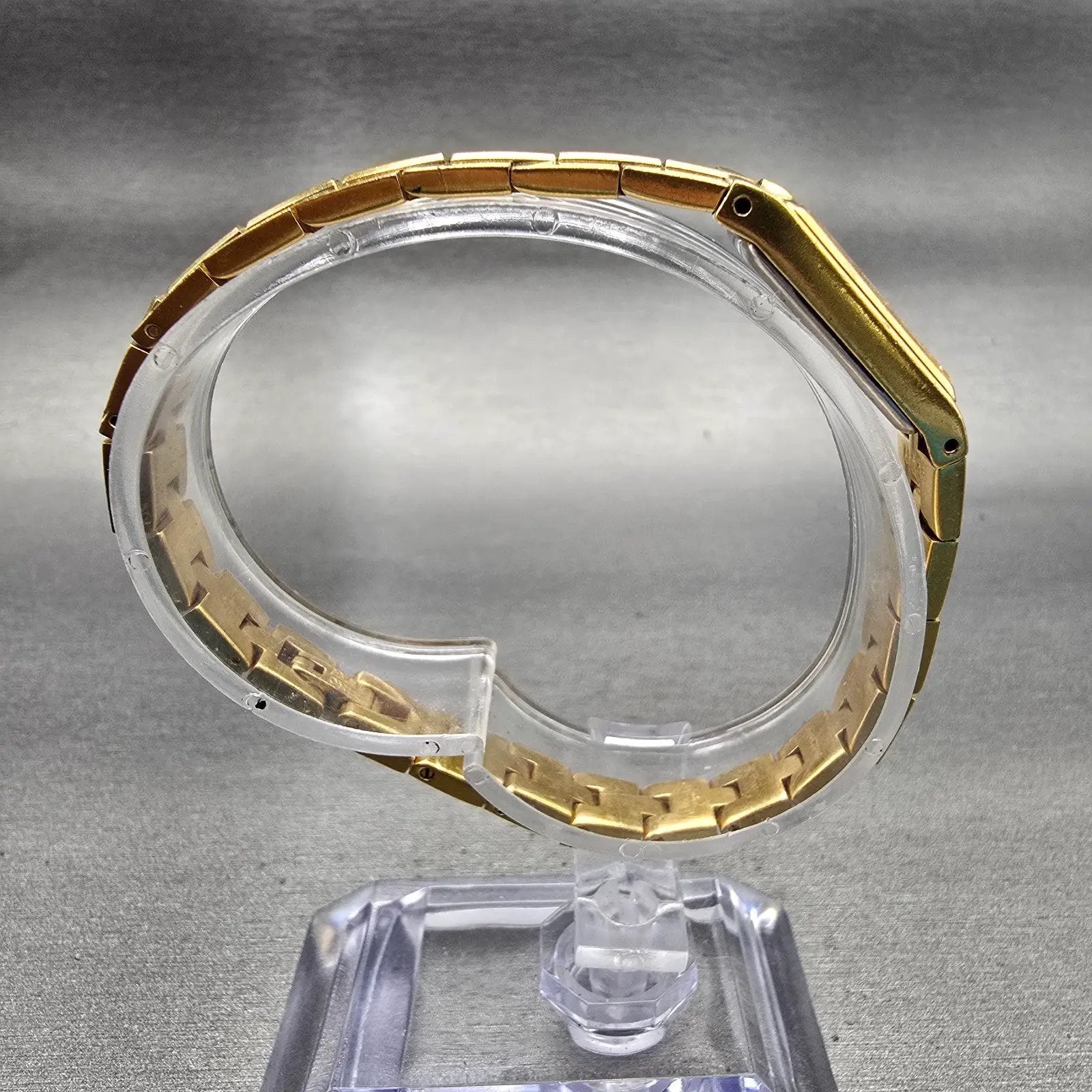 Seiko Watch Women 13mm Gold Dial Gold Tone Rectangle 2E20-7479 New Battery VTG8