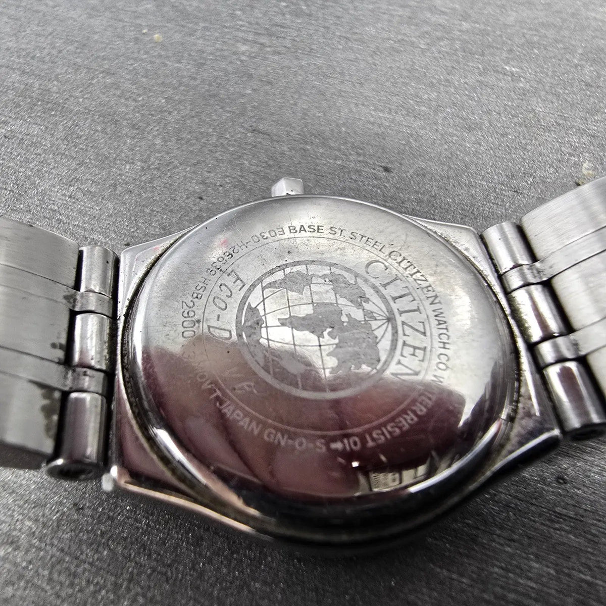 Citizen Eco-Drive Watch Women 26mm Silver Dial Silver Round E030-H26639 Runs9
