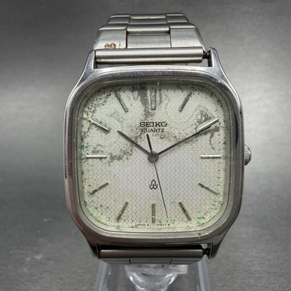 Seiko Watch Men 30mm Silver Dial Silver Tone Square 6431-5050 New Battery0