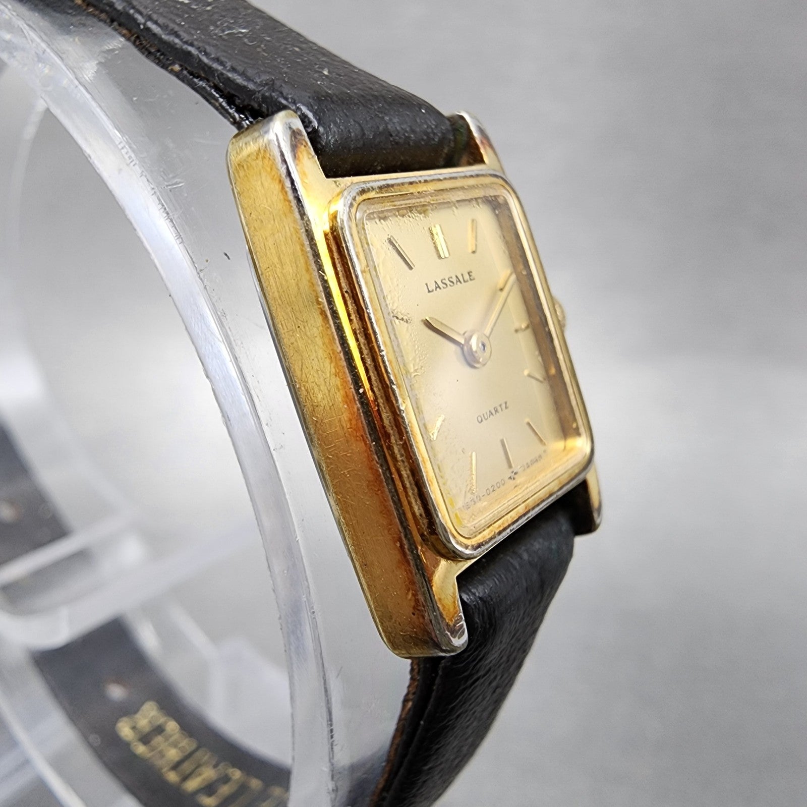 Seiko Lassale Tank Watch Women 14mm Gold Dial Gold Rectangle 1E505119 New Batt3
