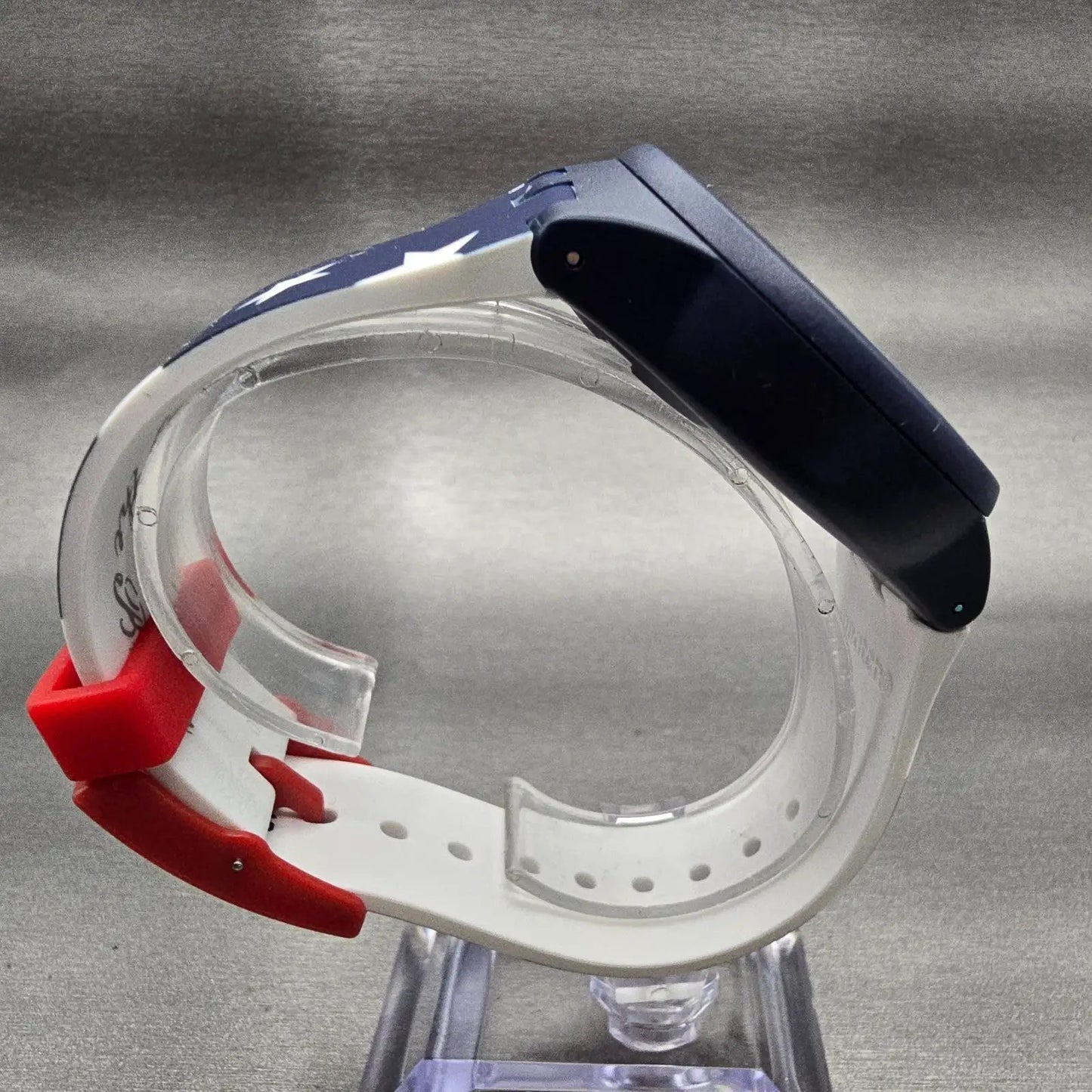 Swatch Free & Brave Chronograph Watch Men White Dial Blue Date SUSZ401 New Batt18