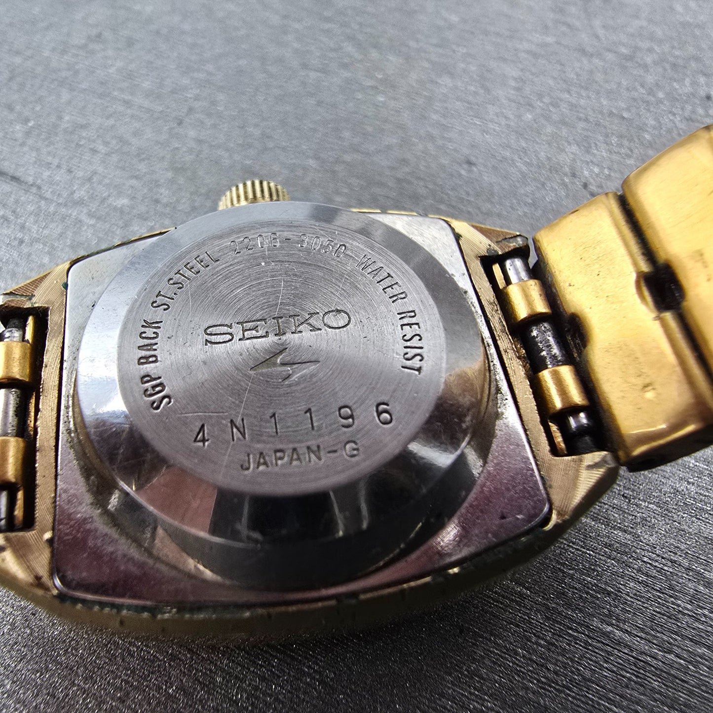 Seiko Autoamtic Watch Women 23mm White Dial Gold Tone Daydate 2206-3050 Works9