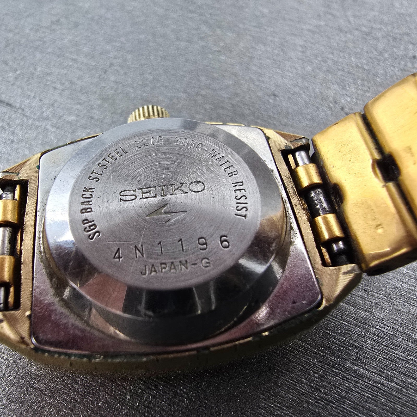 Seiko Autoamtic Watch Women 23mm White Dial Gold Tone Daydate 2206-3050 Works9