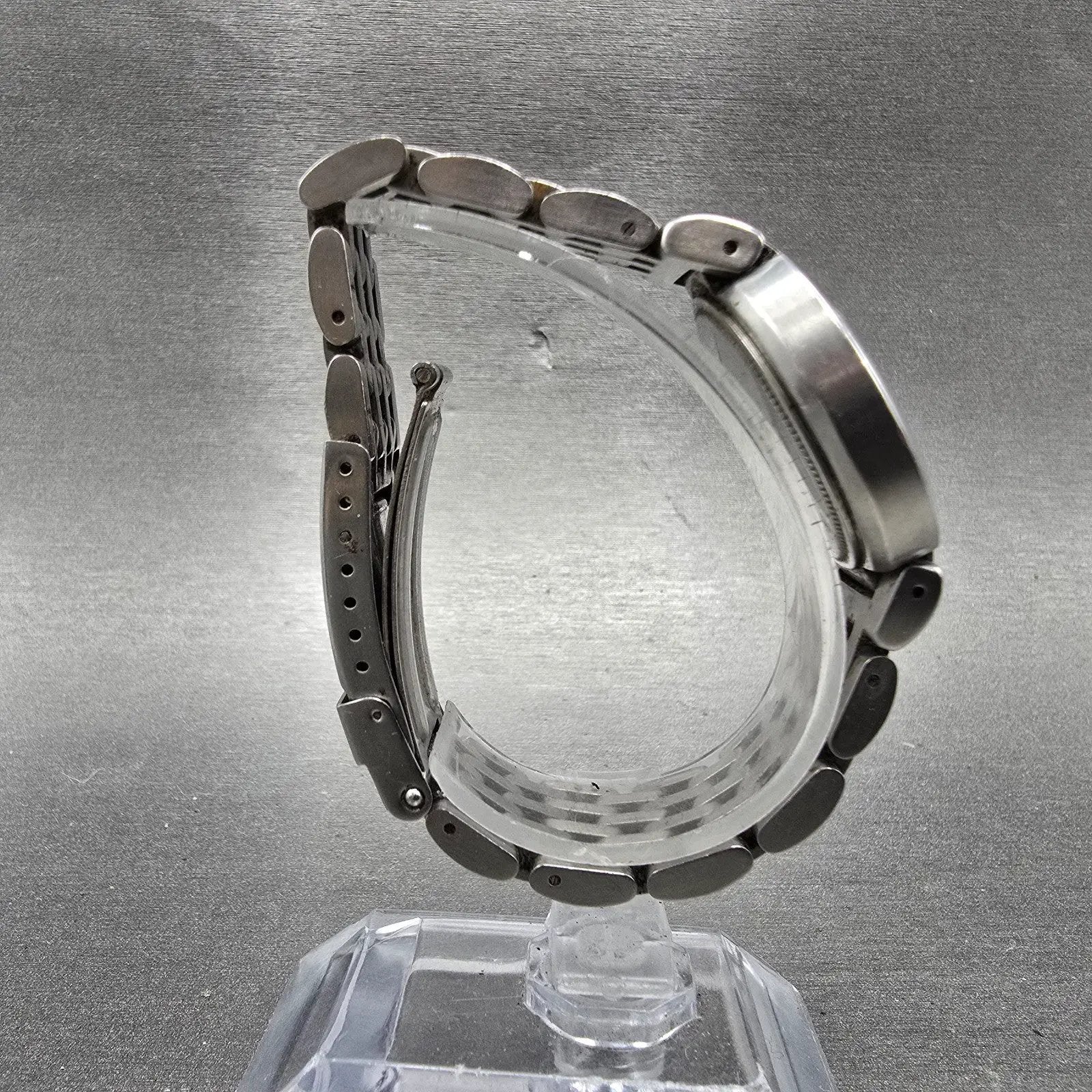 Victorinox Swiss Army Cavalry Watch Women 31mm White Dial Steel Date PARTS NED9