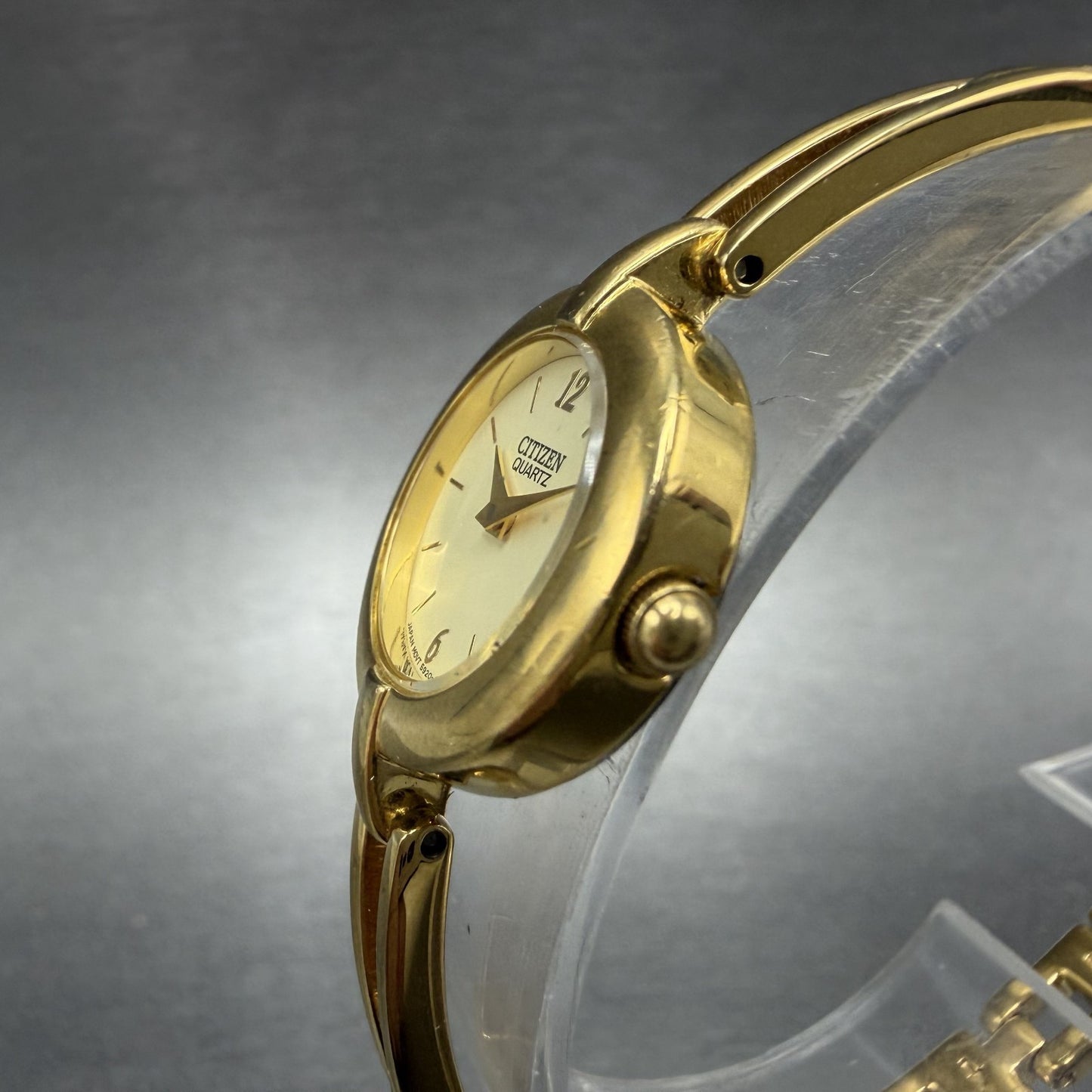 Citizen Watch Women 20mm Champagne Dial Gold Tone Round 5920-S99183 New Battery2